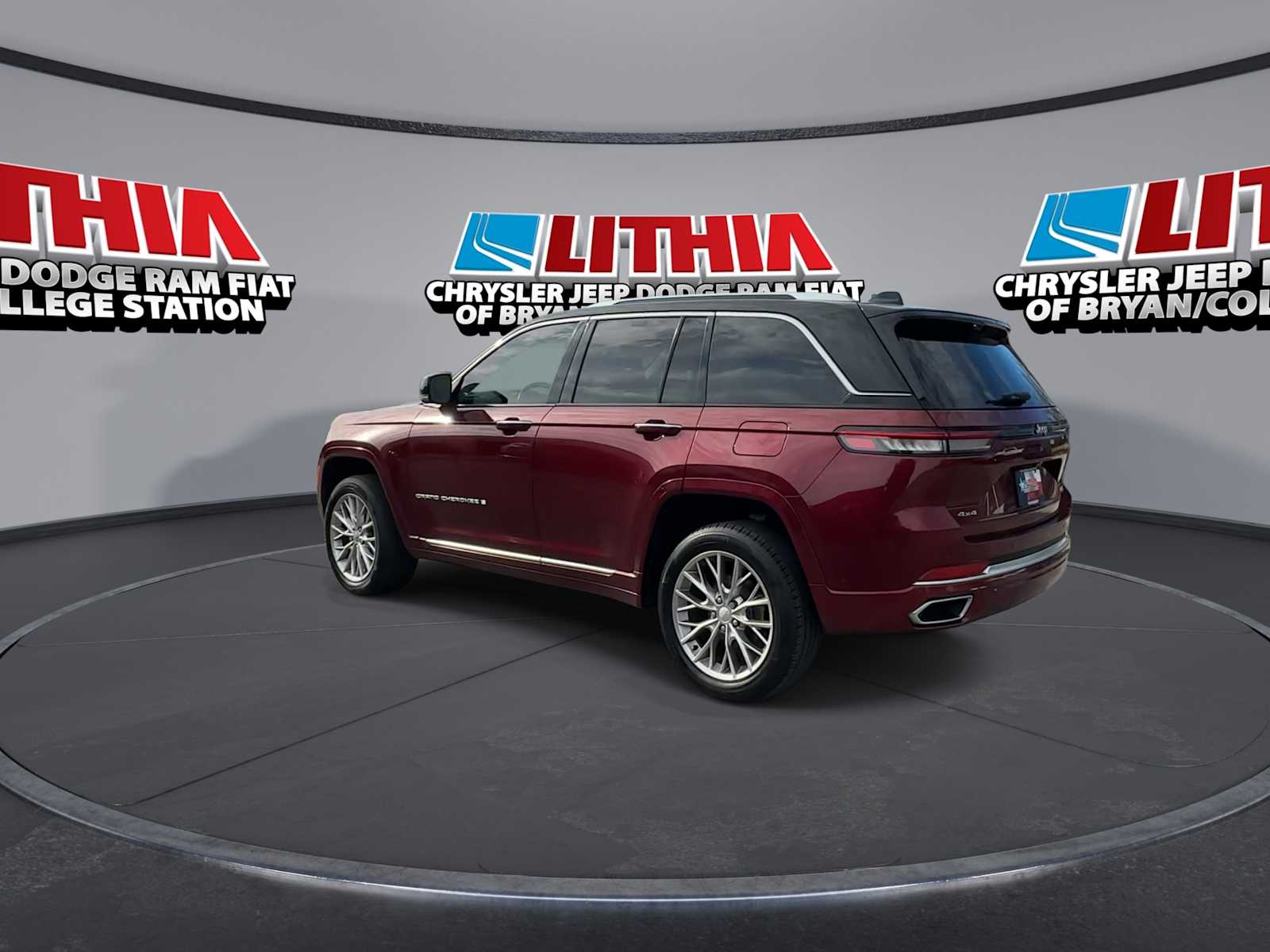 Thumbnail: 2022 Jeep Grand Cherokee - 6