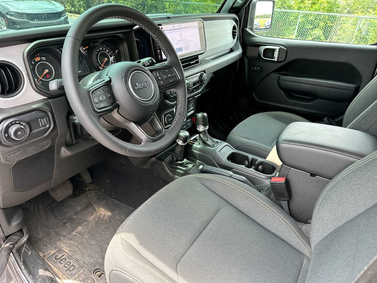 Thumbnail: 2025 Jeep Wrangler - 18