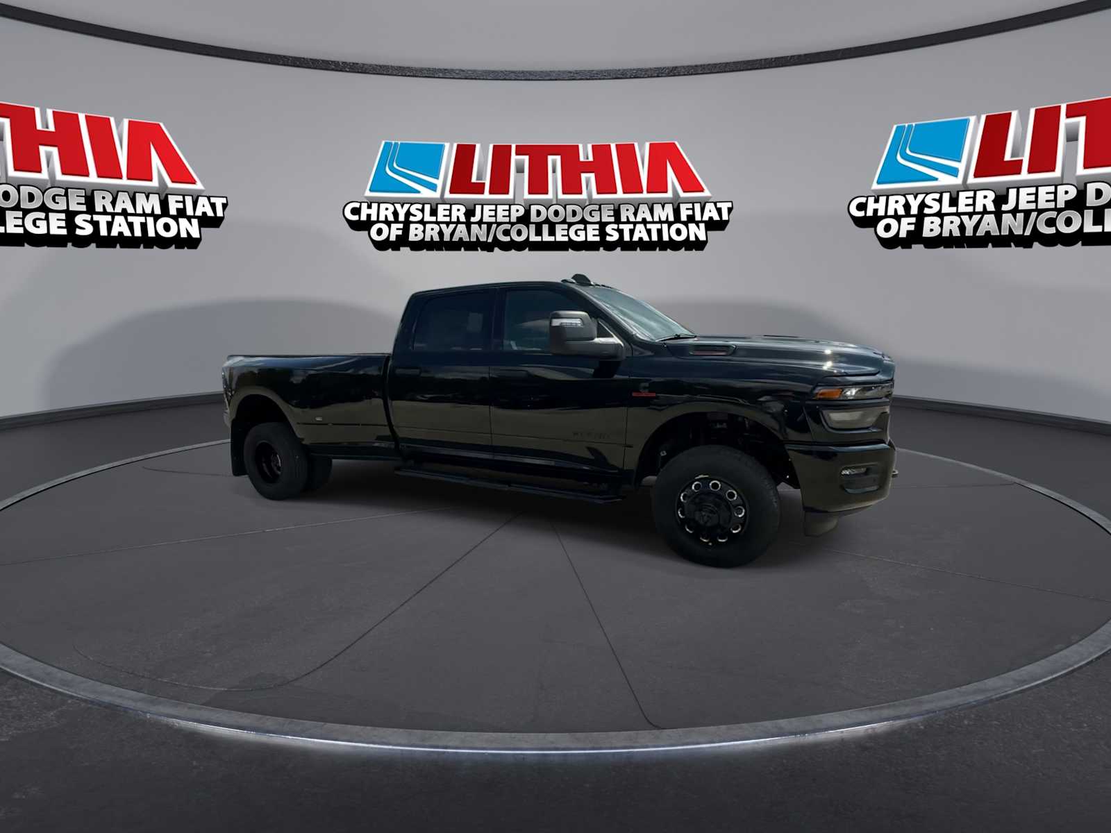 New 2027 Ram 3500 BIG HORN CREW CAB 4X4 Pickup
