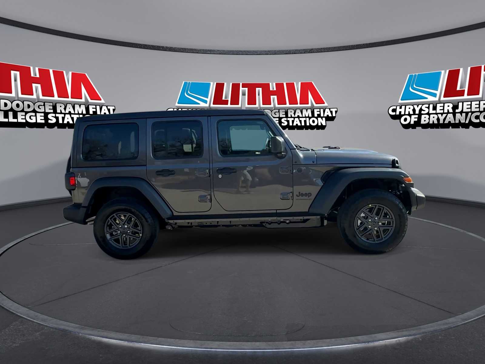 Thumbnail: 2026 Jeep Wrangler - 9