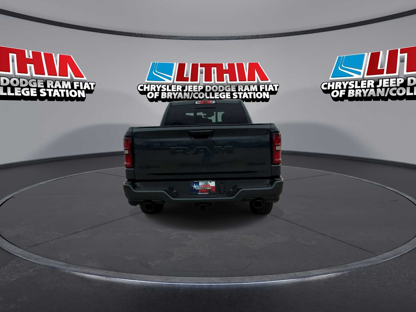 Thumbnail: 2026 RAM 1500 - 7