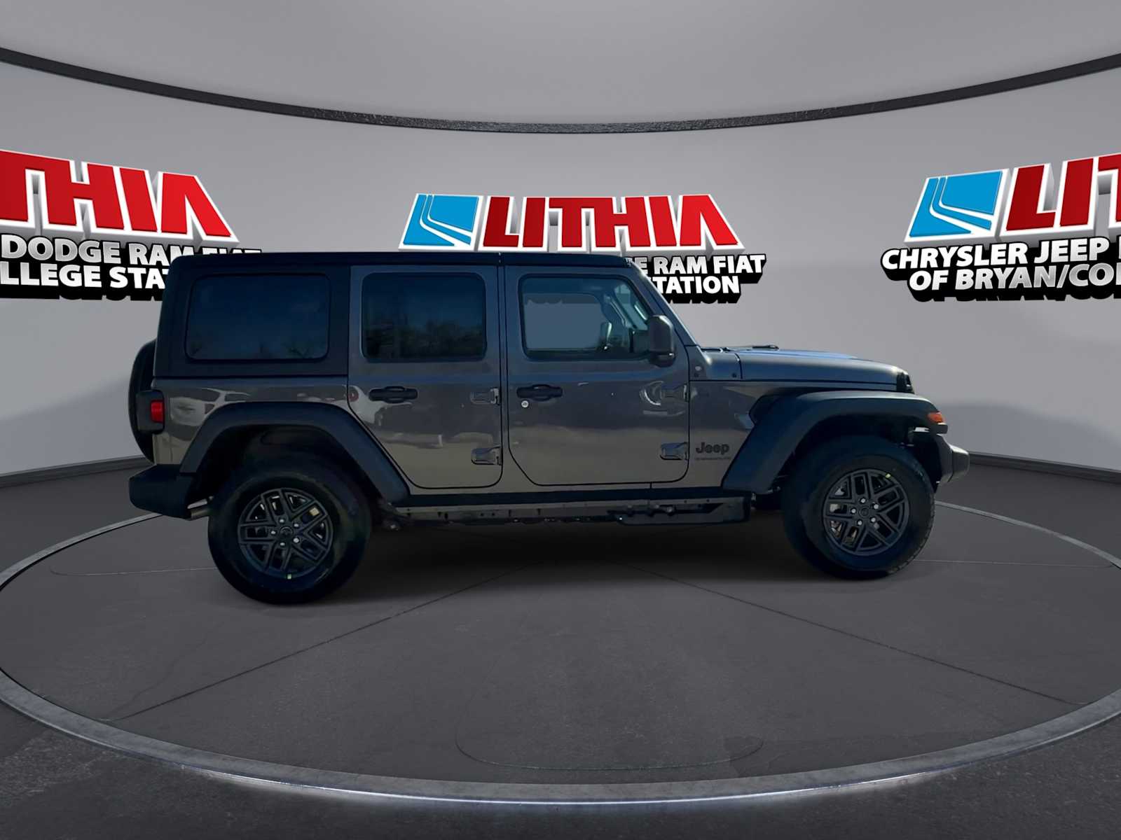 Thumbnail: 2026 Jeep Wrangler - 9