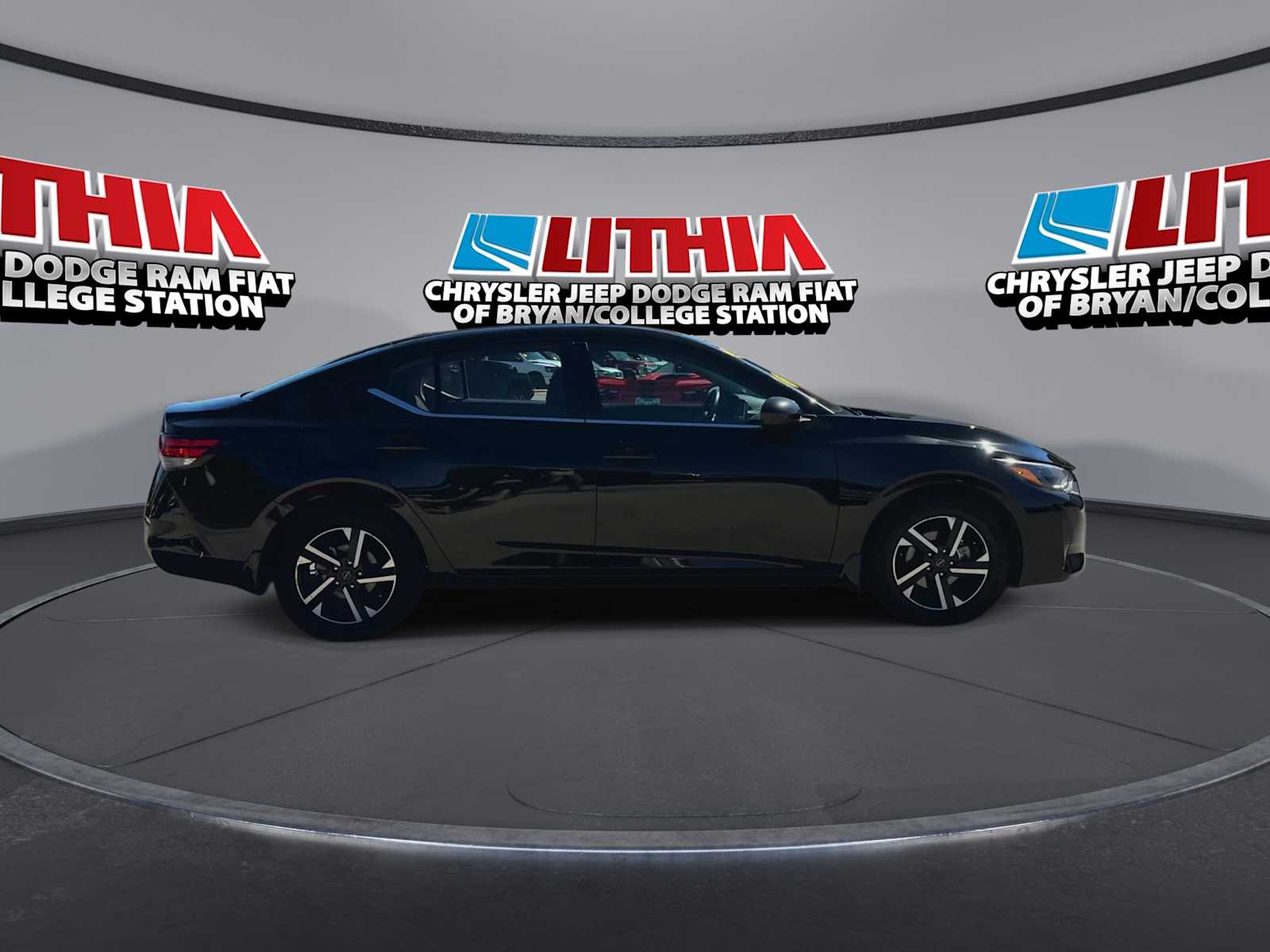 Thumbnail: 2024 Nissan Sentra - 9