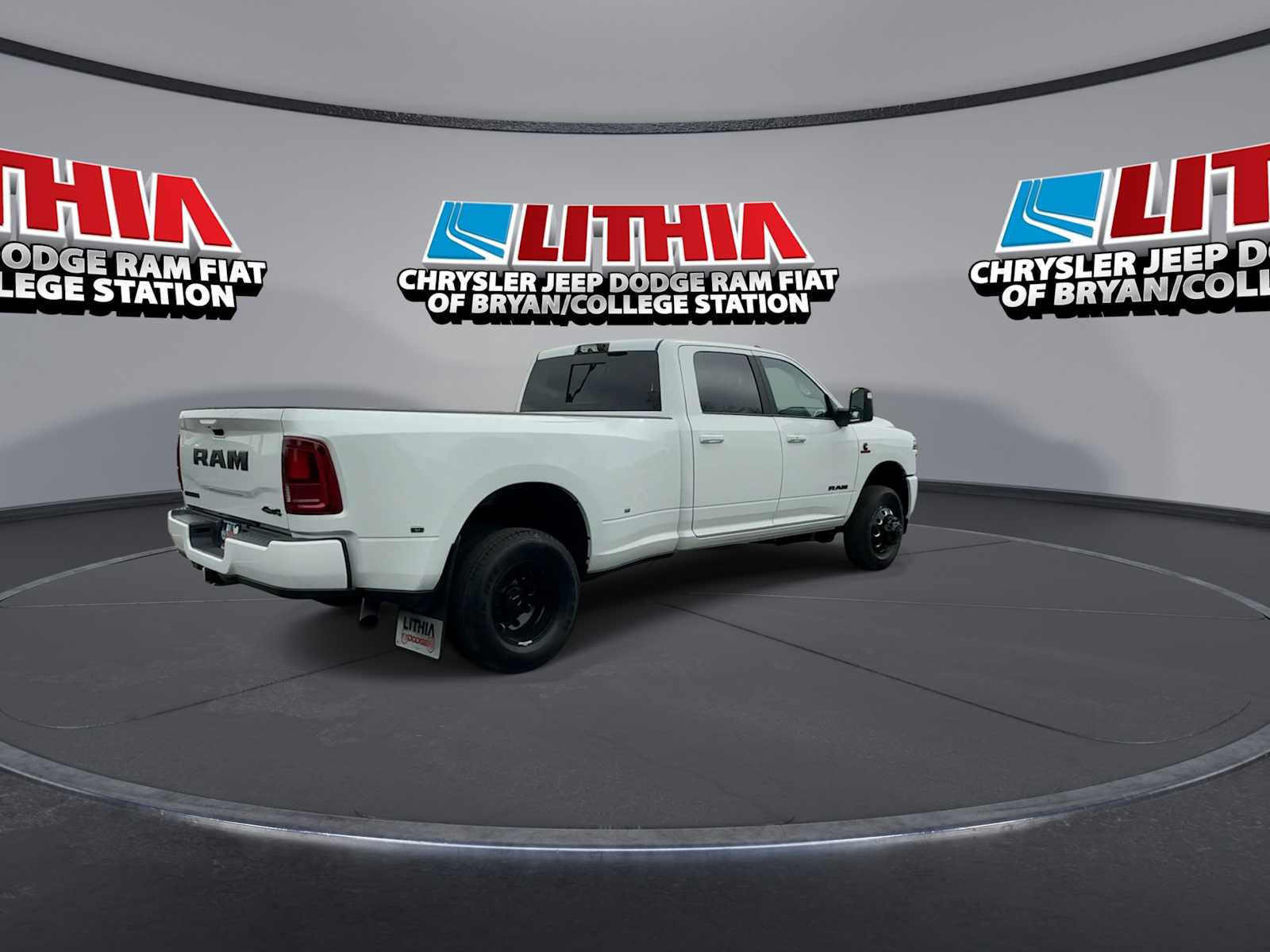 Thumbnail: 2026 RAM 3500 - 8