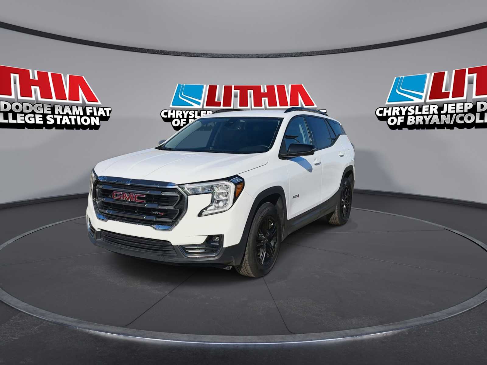 Thumbnail: 2023 GMC Terrain - 3