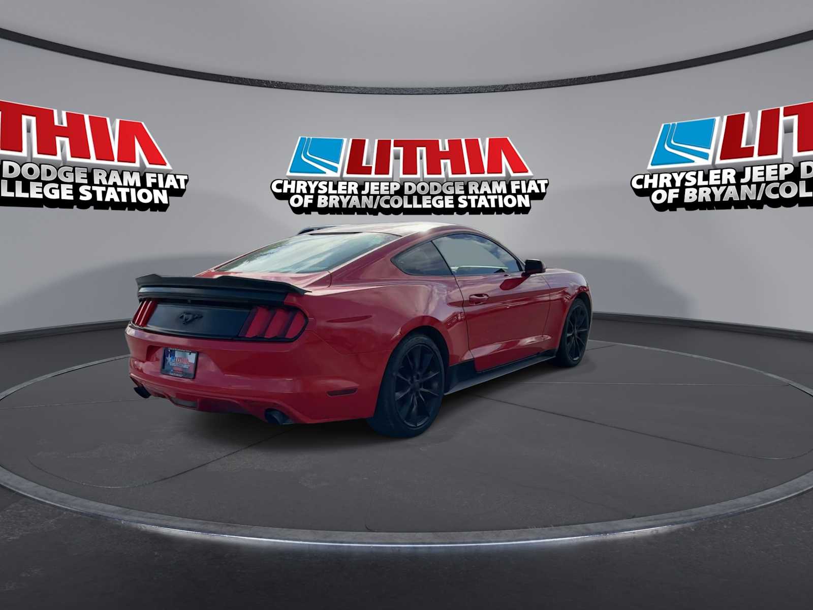 Thumbnail: 2016 Ford Mustang - 8