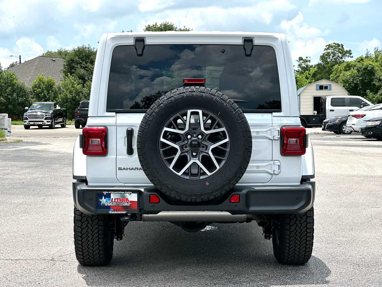 Thumbnail: 2026 Jeep Wrangler - 14