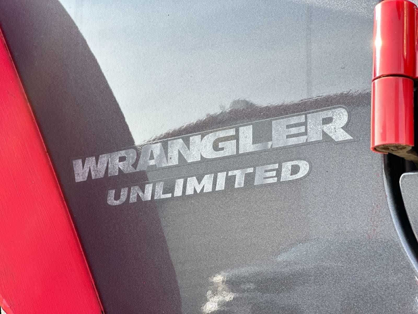 Thumbnail: 2016 Jeep Wrangler - 15