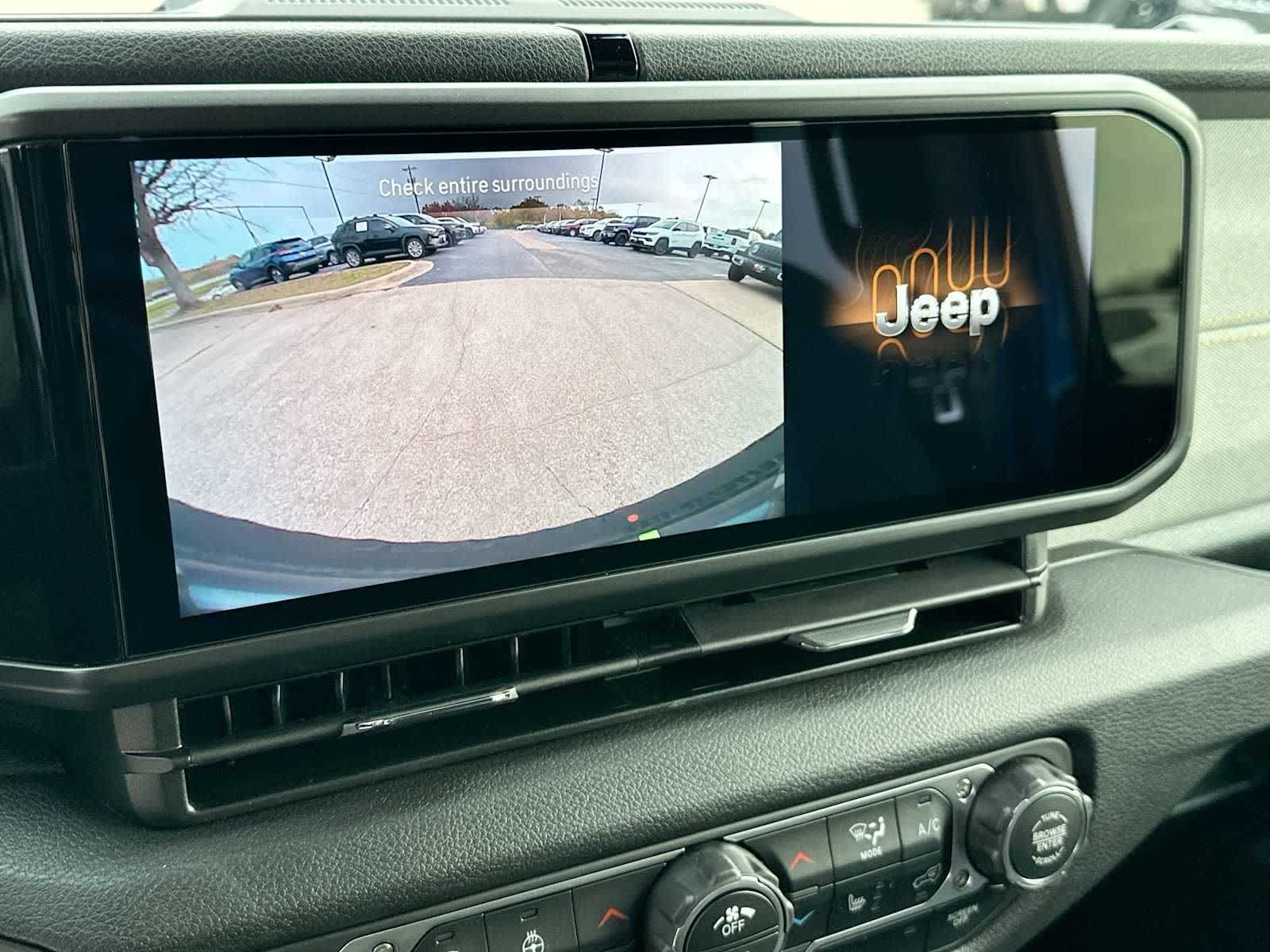 Thumbnail: 2026 Jeep Wrangler - 20