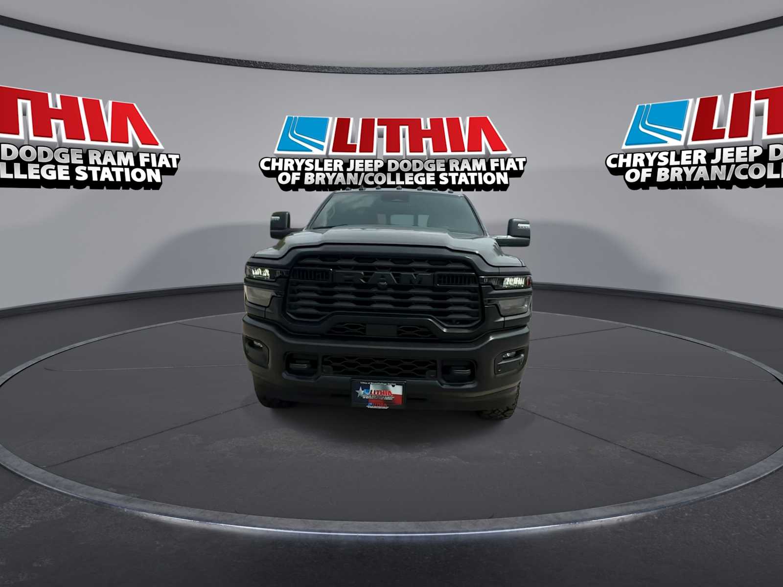 New 2027 Ram 2500 TRADESMAN CREW CAB 4X4 Pickup