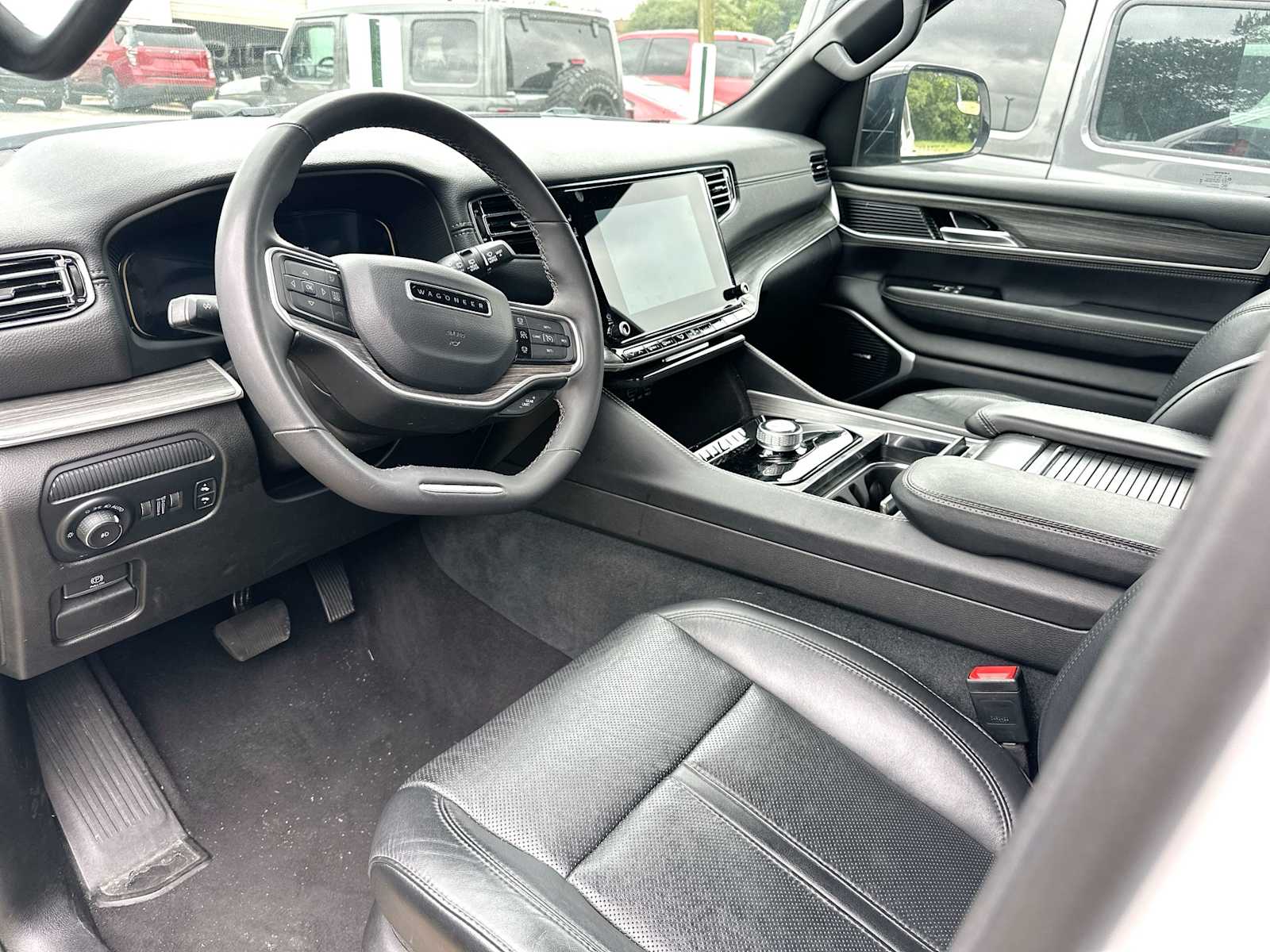 Thumbnail: 2024 Jeep Wagoneer - 5