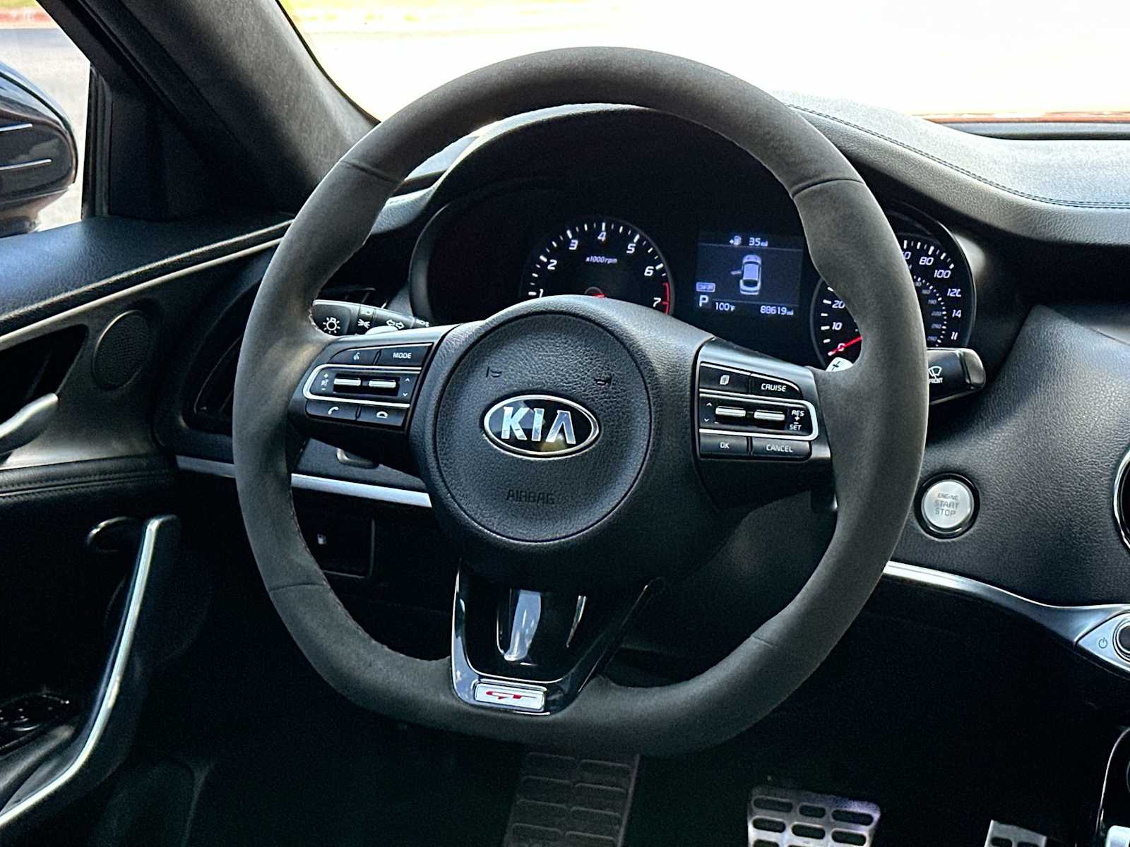 Thumbnail: 2019 Kia Stinger - 27