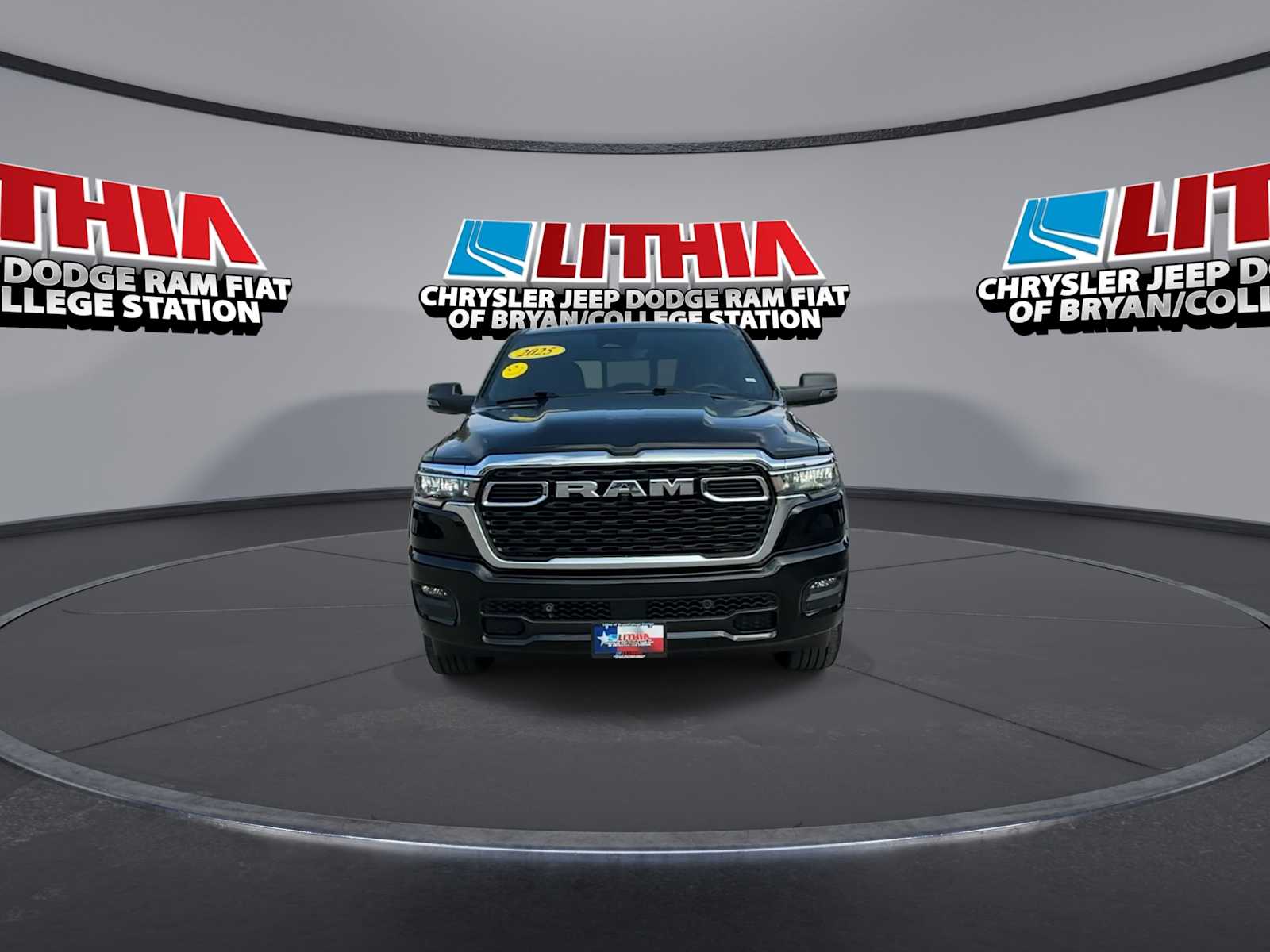 2025 Ram 1500 Big Horn Lone Star photo 3