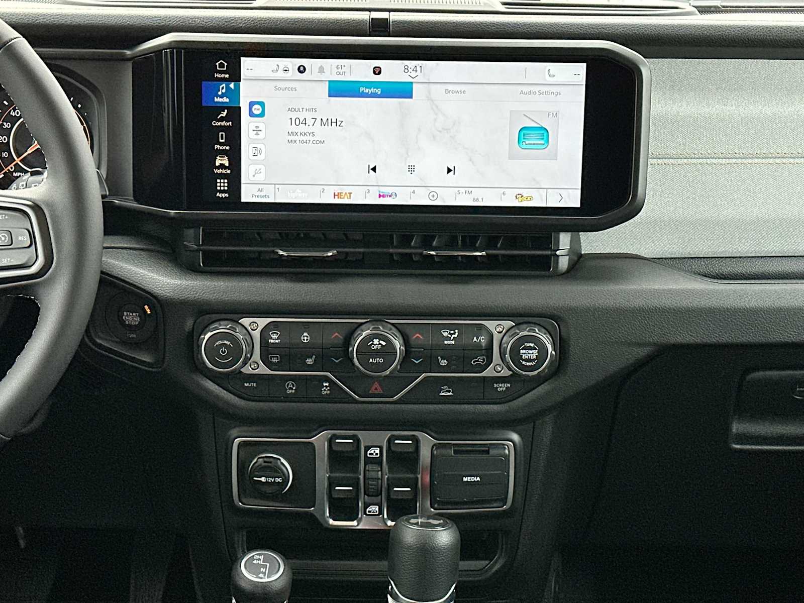 Thumbnail: 2026 Jeep Wrangler - 26