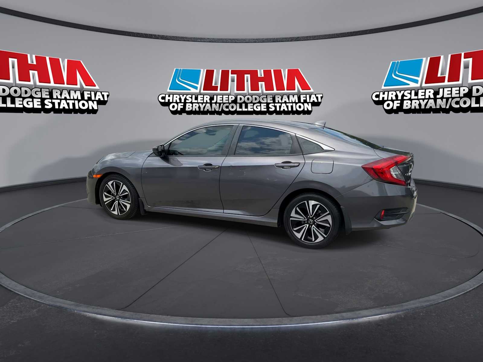 Thumbnail: 2017 Honda Civic - 5
