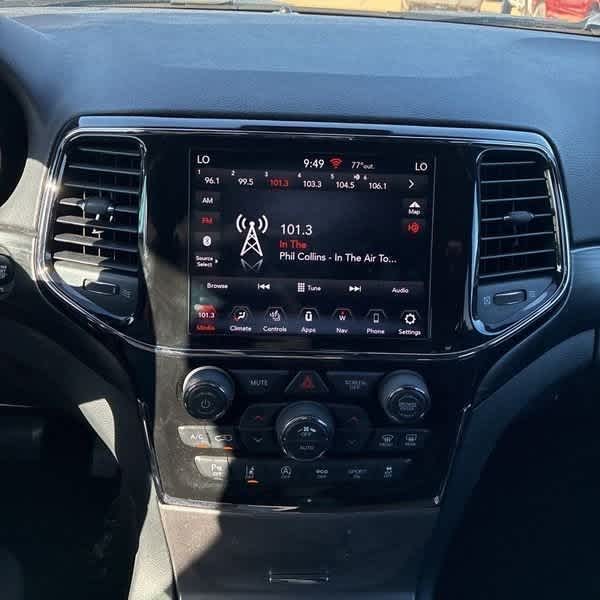 Thumbnail: 2021 Jeep Grand Cherokee - 7