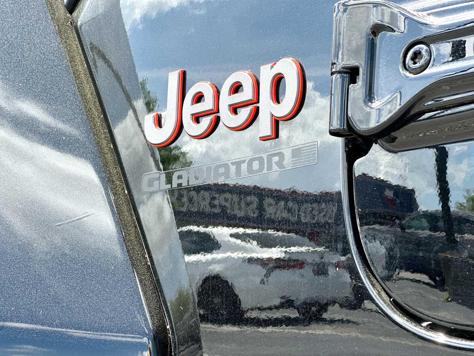 Thumbnail: 2026 Jeep Gladiator - 15