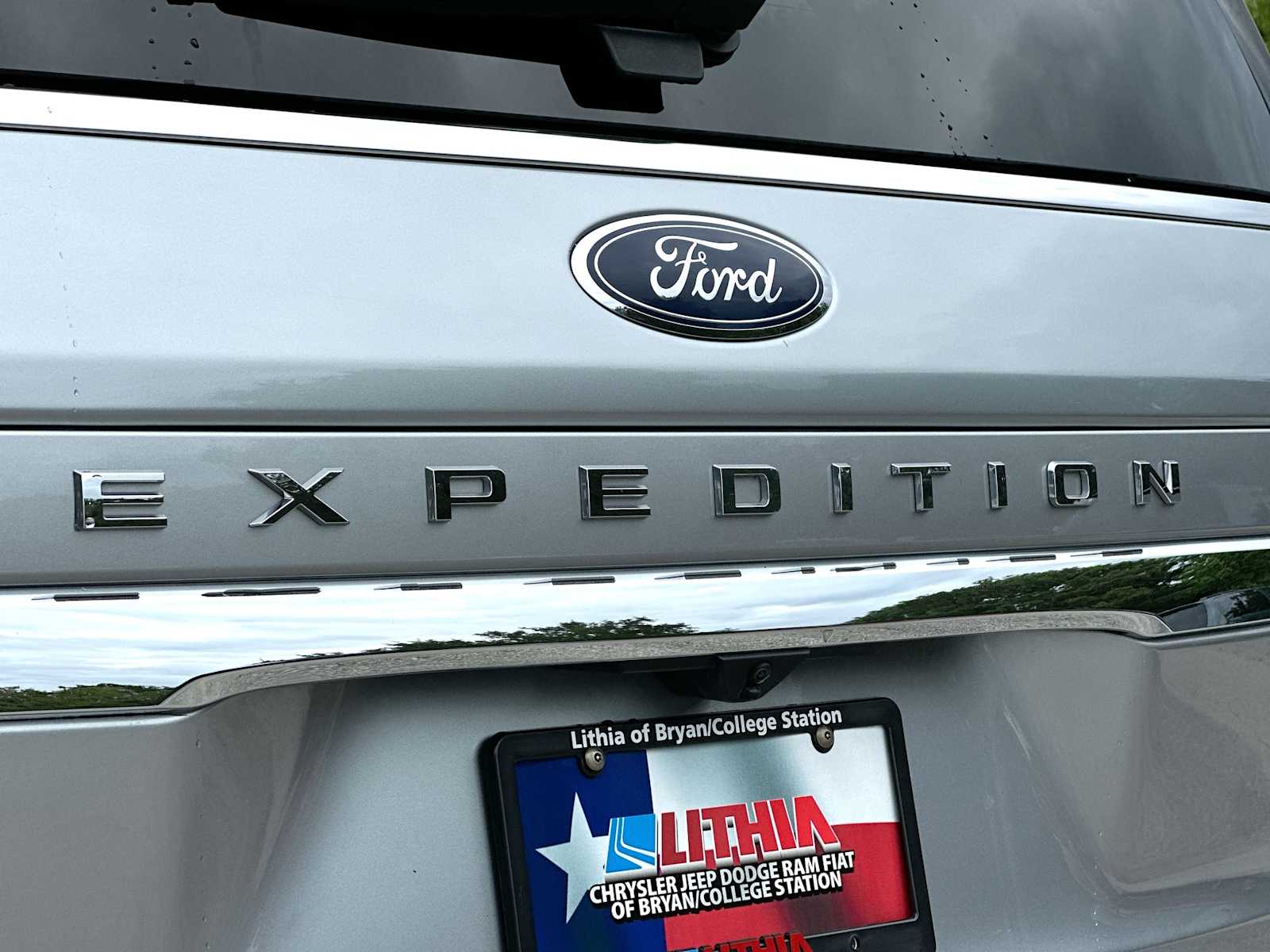Thumbnail: 2024 Ford Expedition MAX - 15