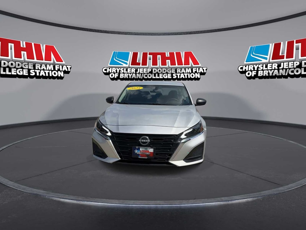 Used 2024 Nissan Altima 2.5 S Sedan