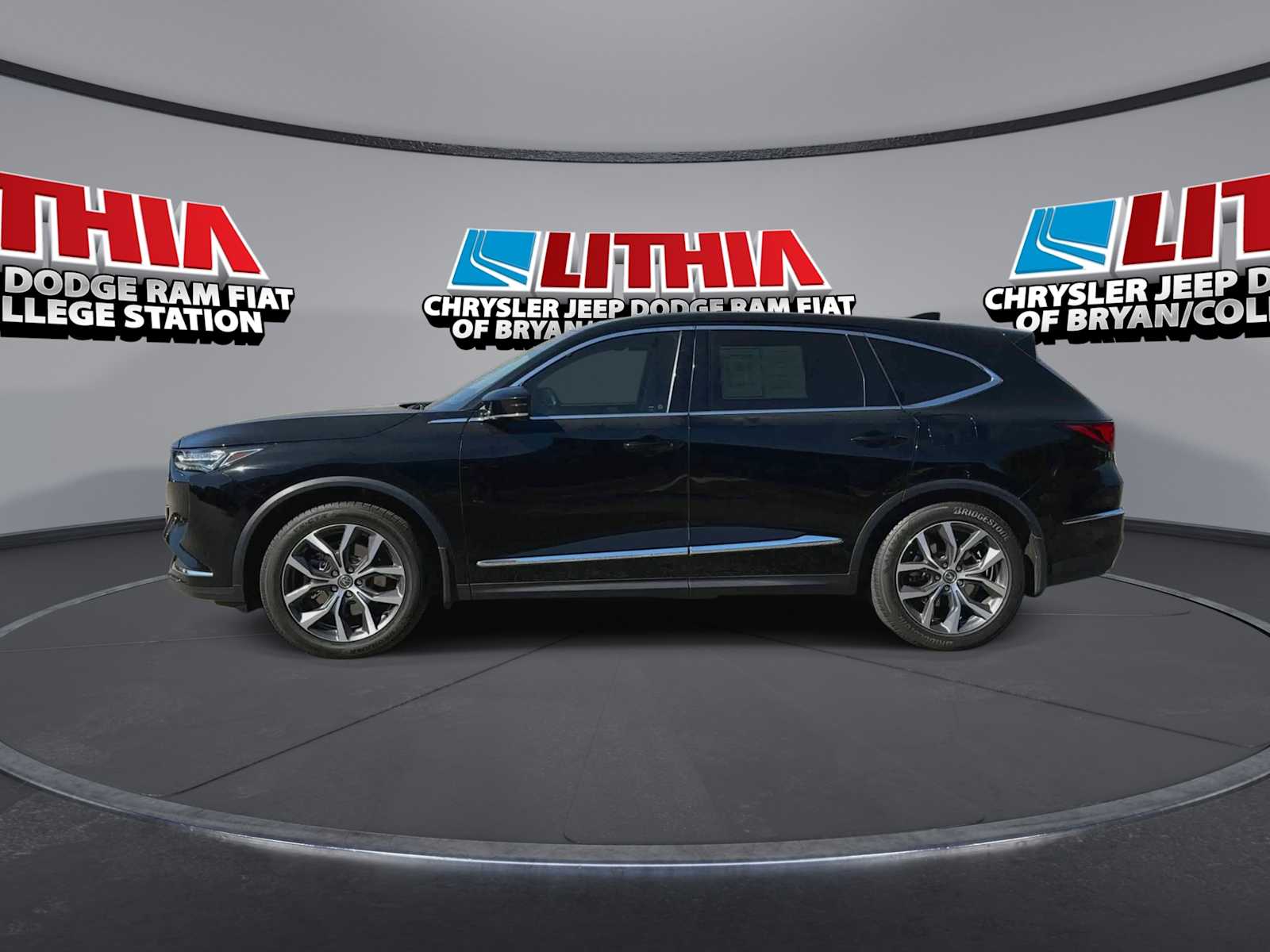 Thumbnail: 2023 Acura MDX - 5