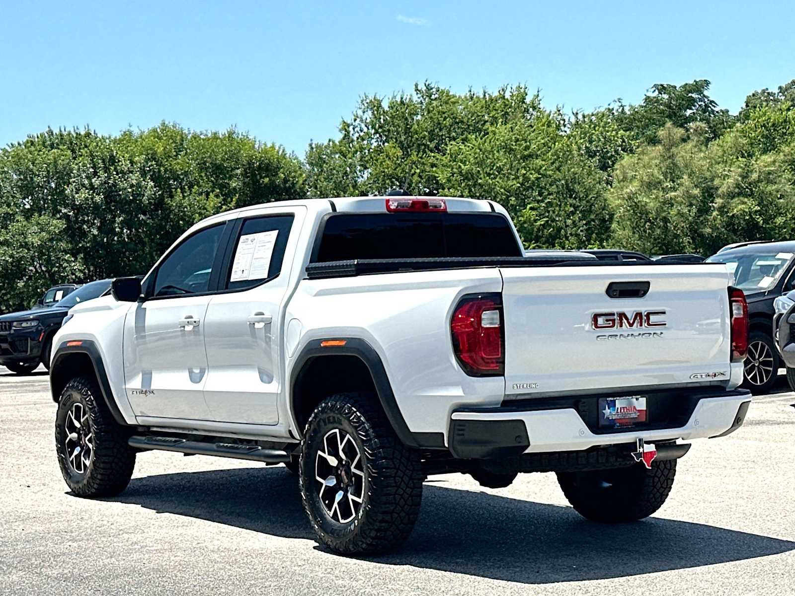 Thumbnail: 2024 GMC Canyon - 12