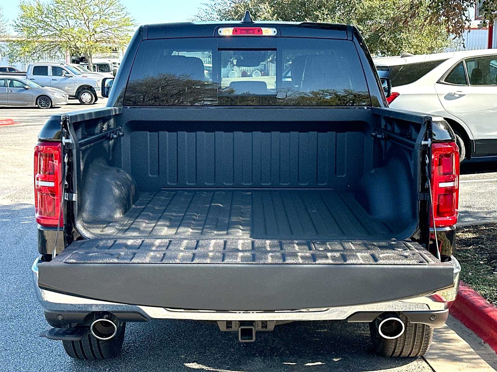 Thumbnail: 2026 RAM 1500 - 28