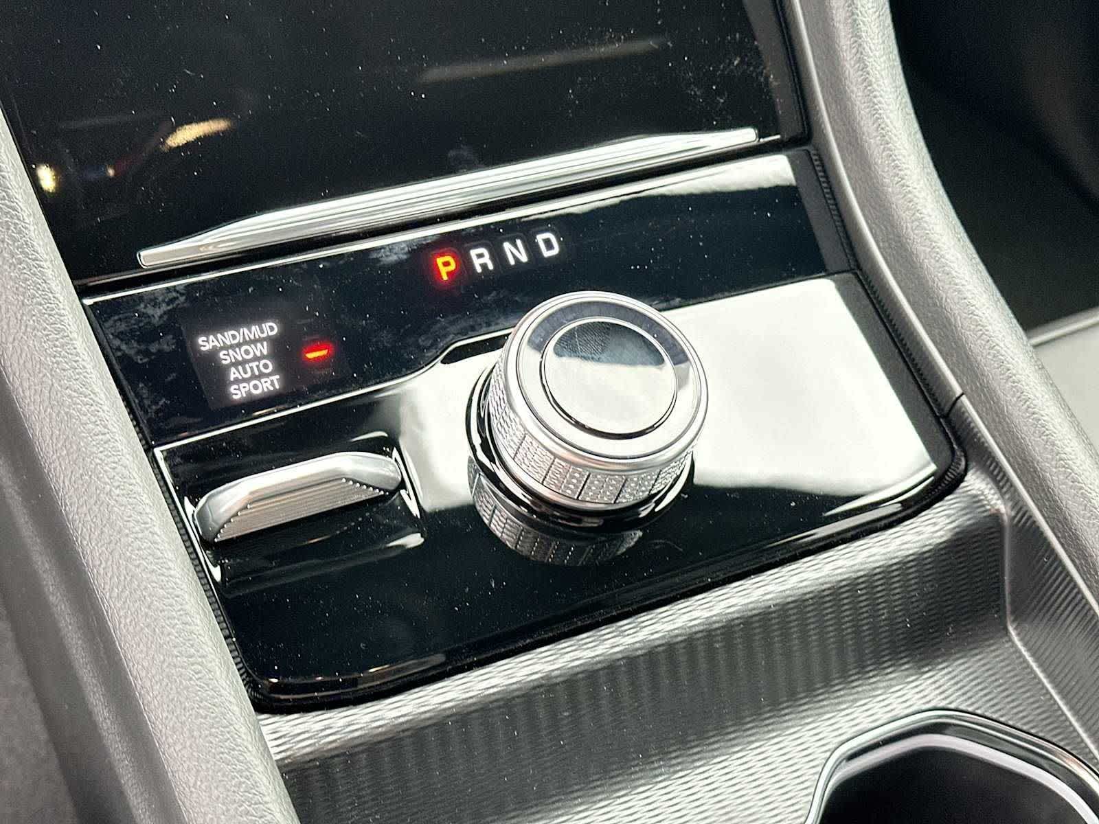 Thumbnail: 2025 Jeep Grand Cherokee - 22