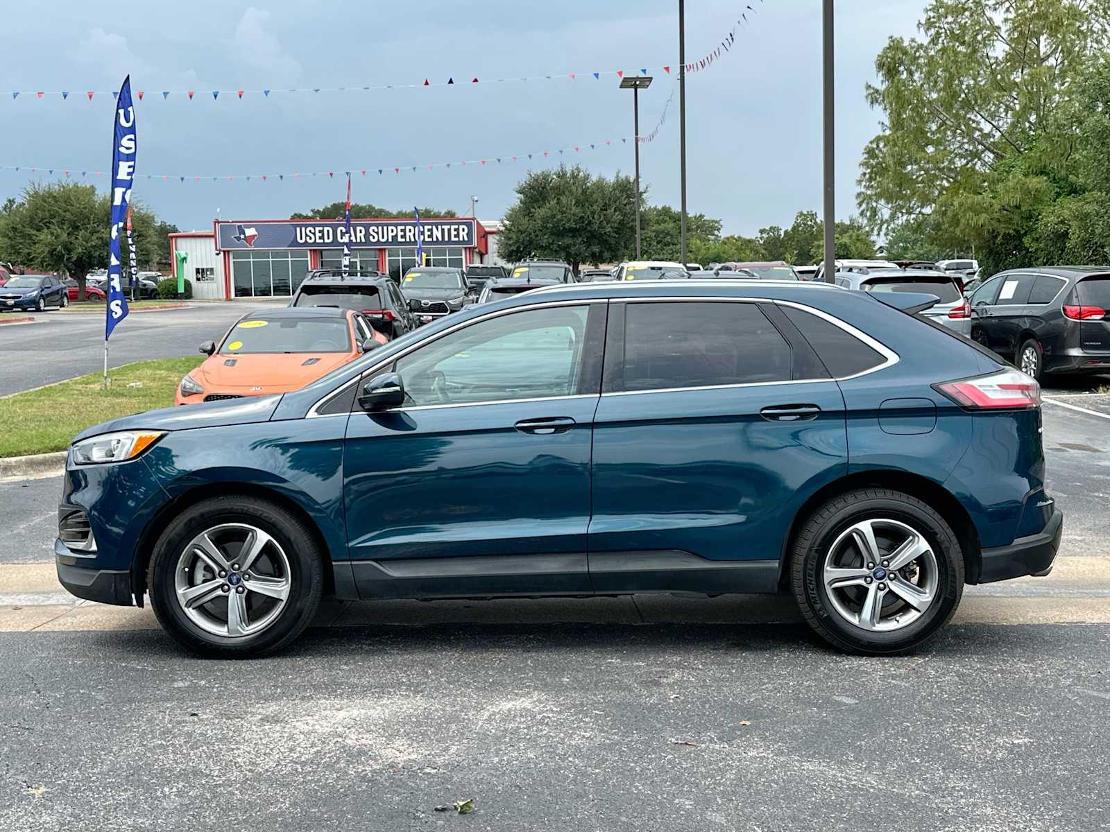 Thumbnail: 2020 Ford Edge - 12