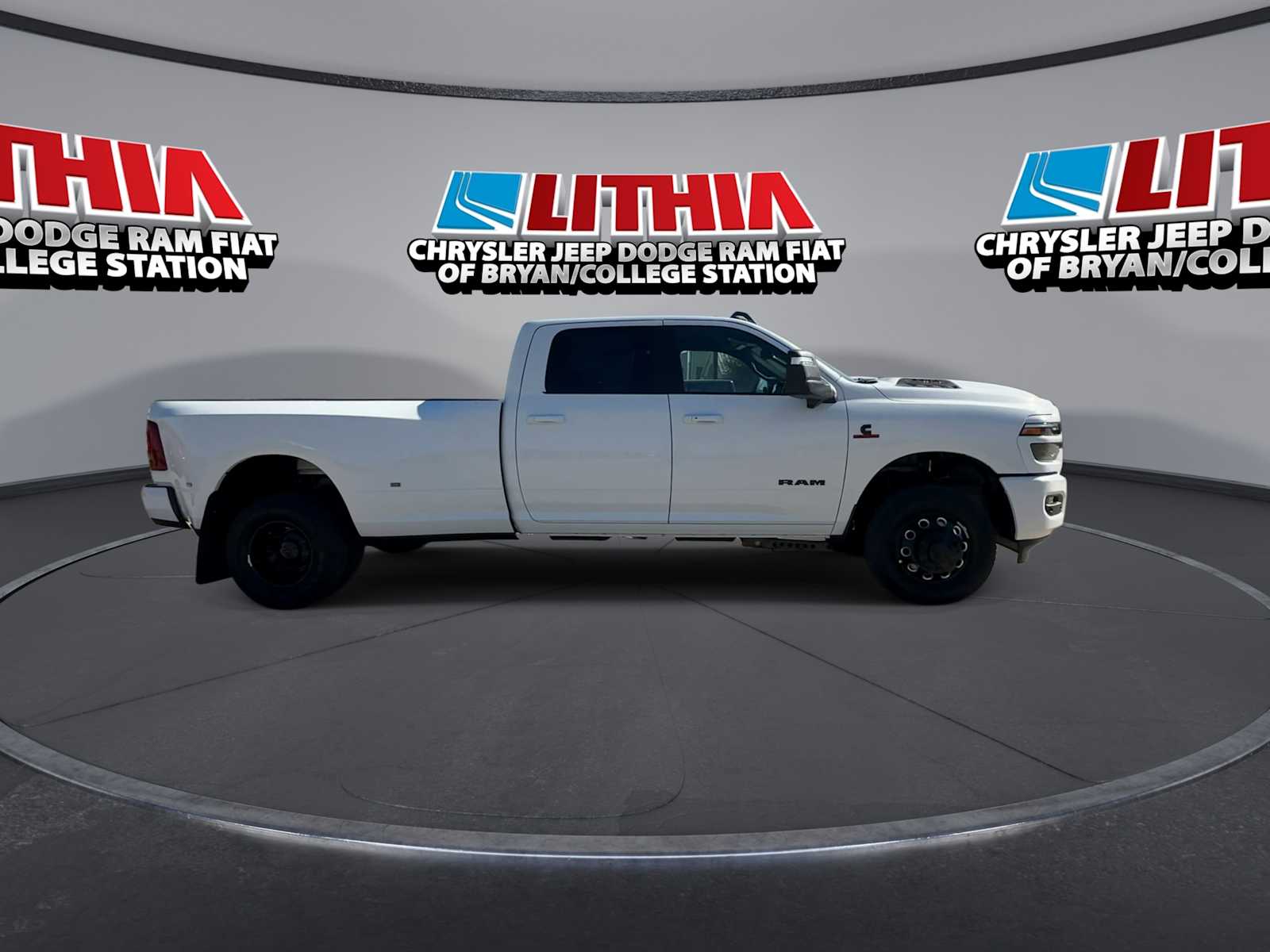 Thumbnail: 2026 RAM 3500 - 9