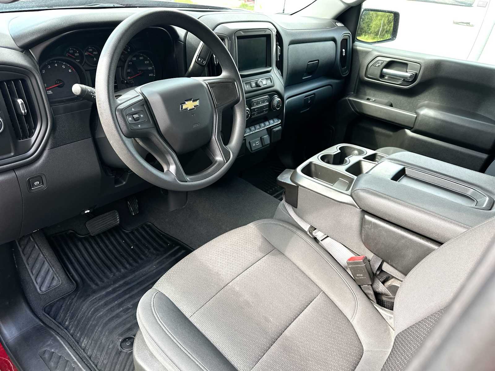 Thumbnail: 2021 Chevrolet Silverado 1500 - 4