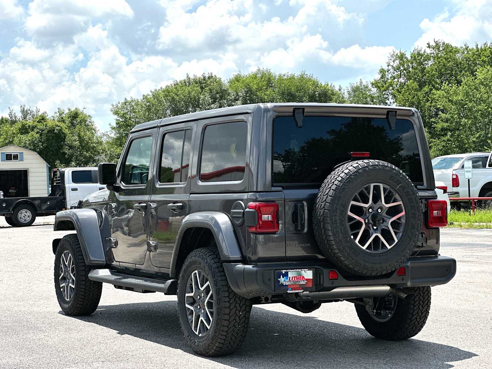 Thumbnail: 2026 Jeep Wrangler - 13