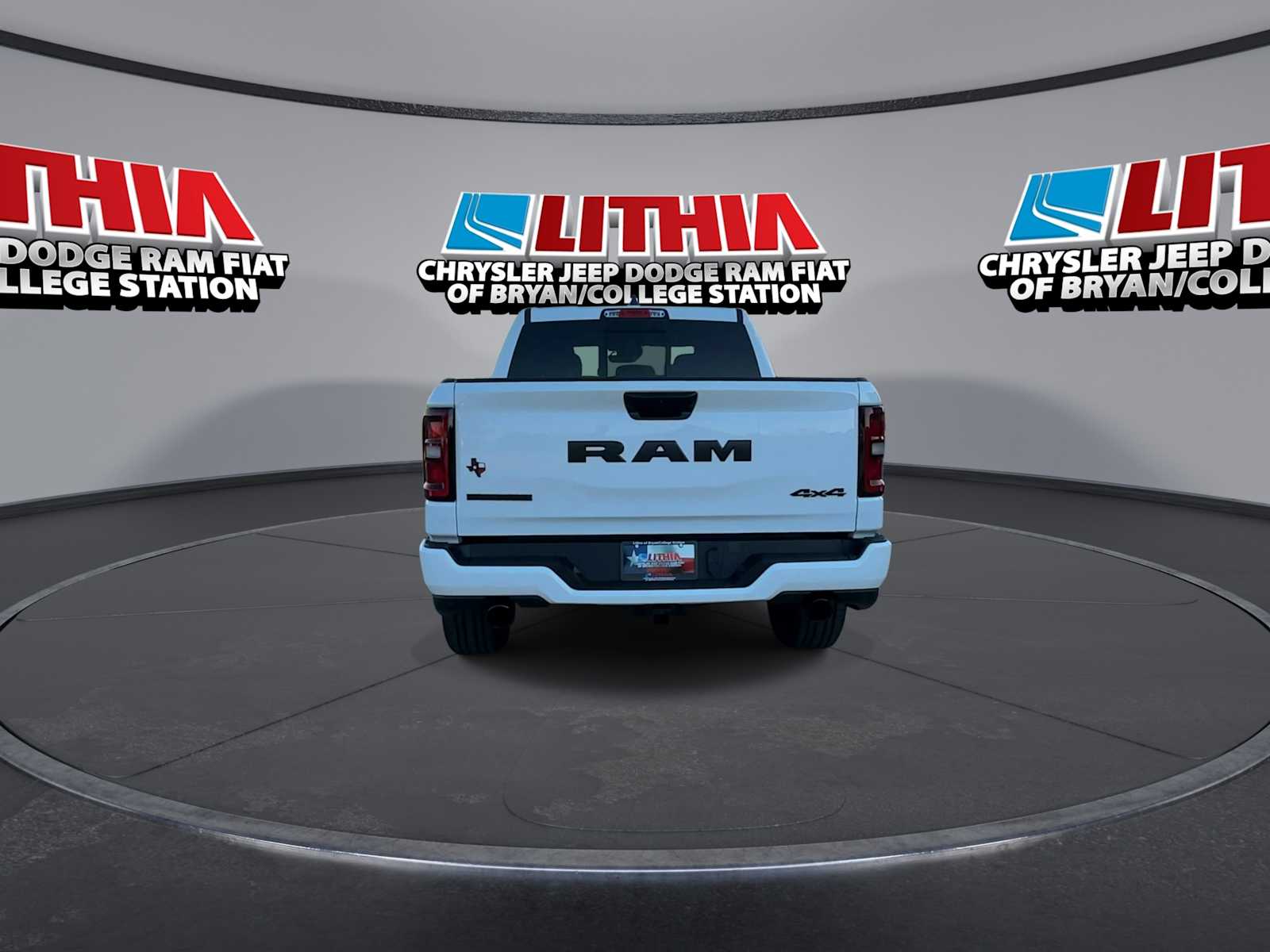 Thumbnail: 2026 RAM 1500 - 7