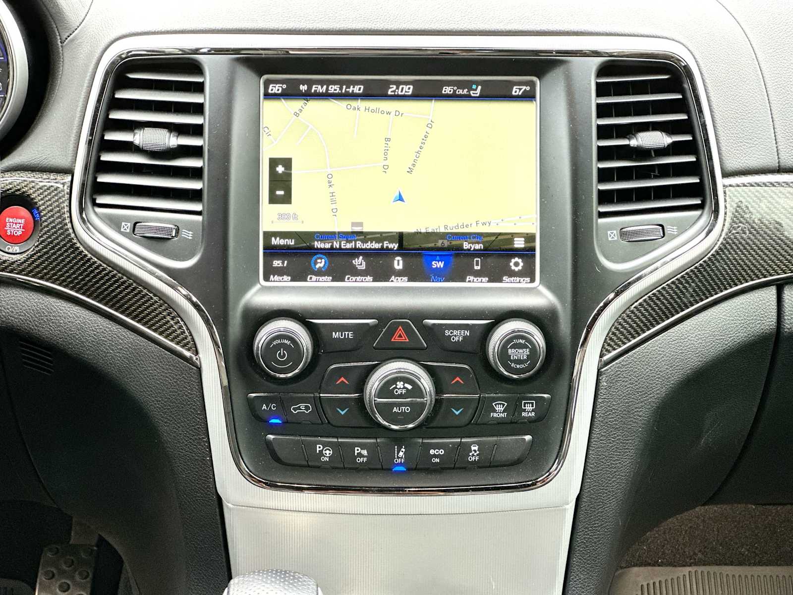 Thumbnail: 2018 Jeep Grand Cherokee - 26