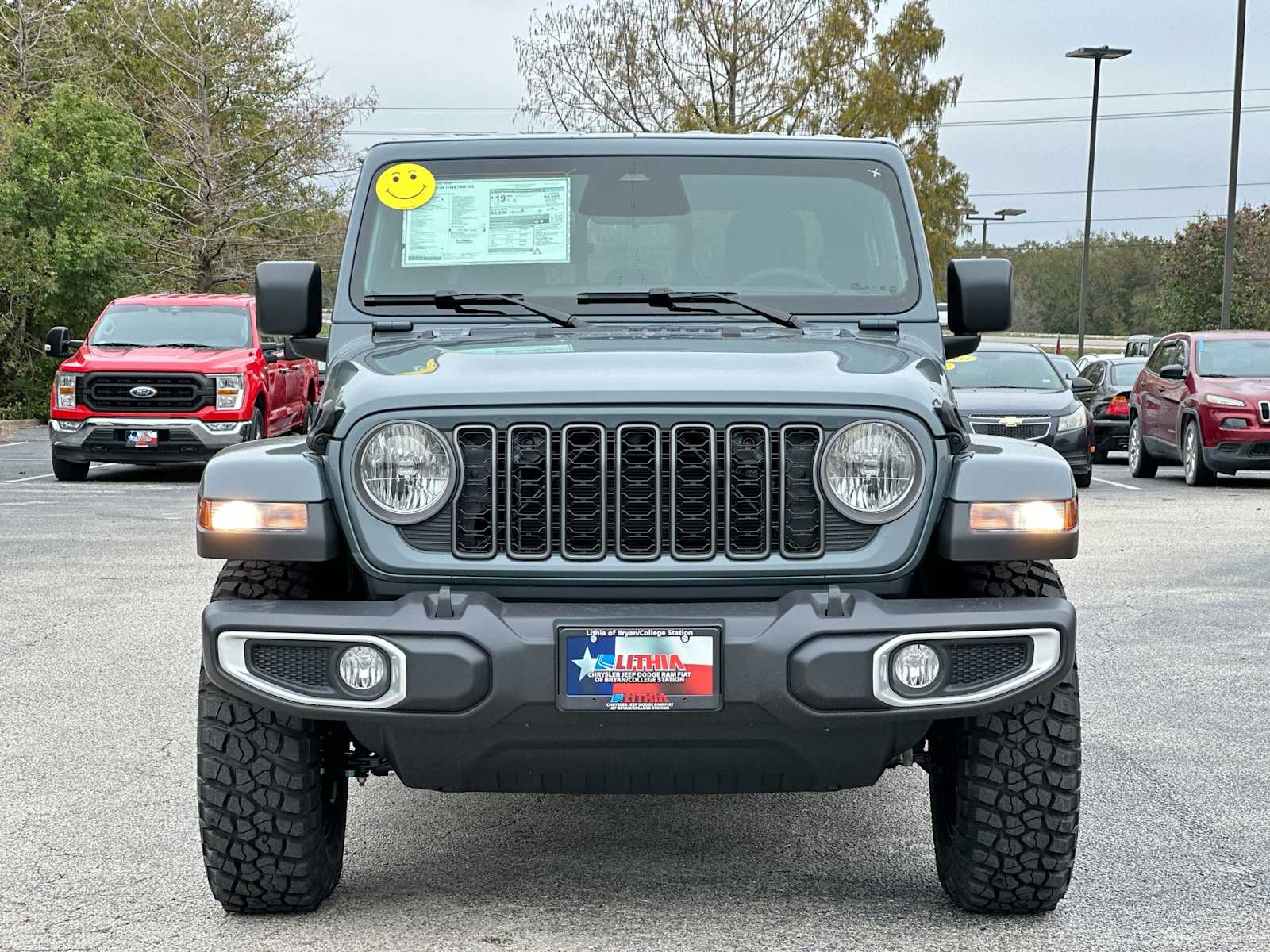 Thumbnail: 2026 Jeep Gladiator - 10