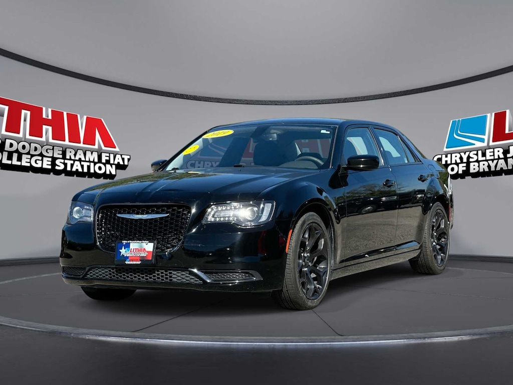 Used 2019 Chrysler 300 Touring Sedan
