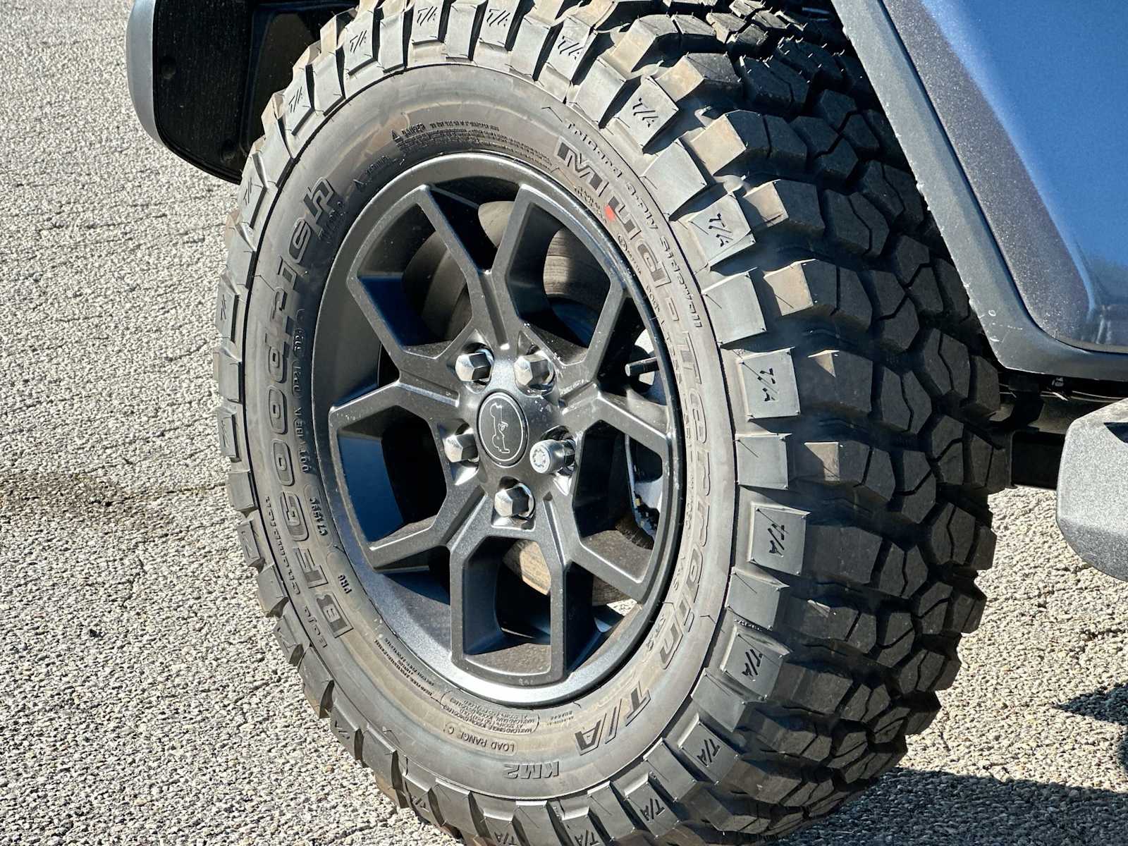 Thumbnail: 2026 Jeep Gladiator - 11