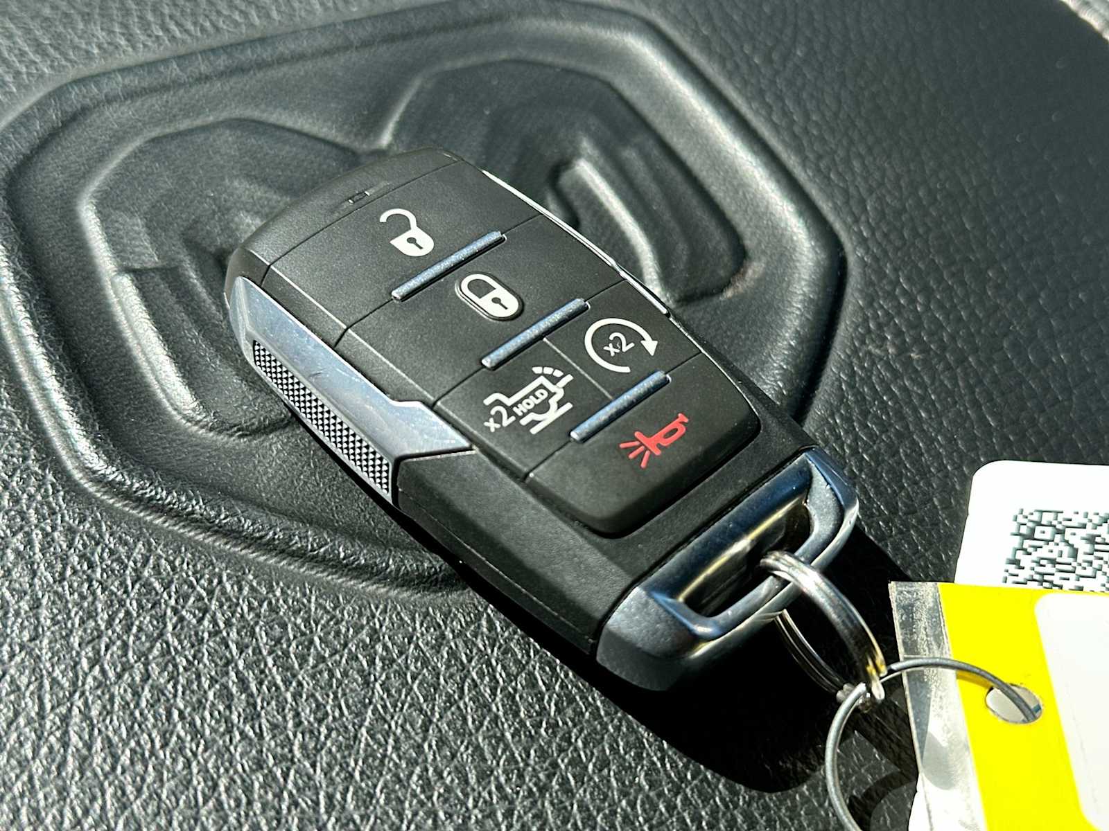 Thumbnail: 2025 RAM 1500 - 29