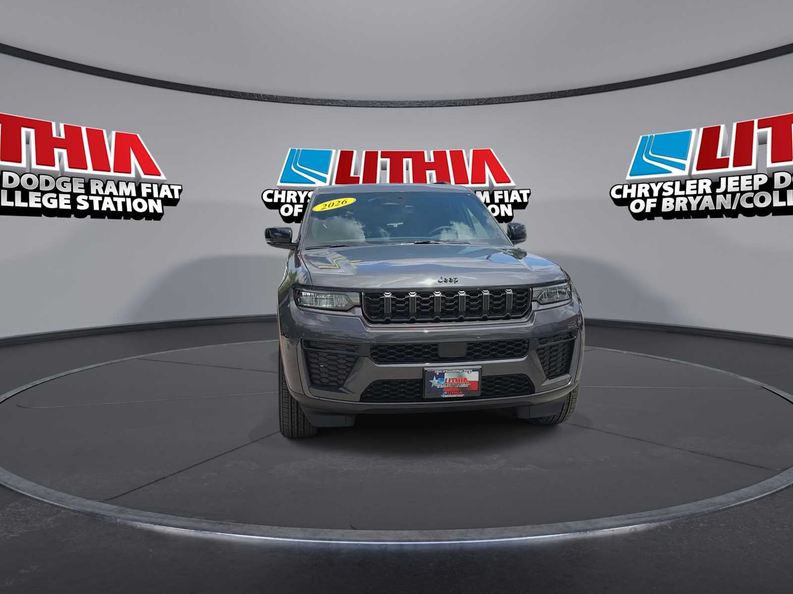 Thumbnail: 2026 Jeep Grand Cherokee - 3