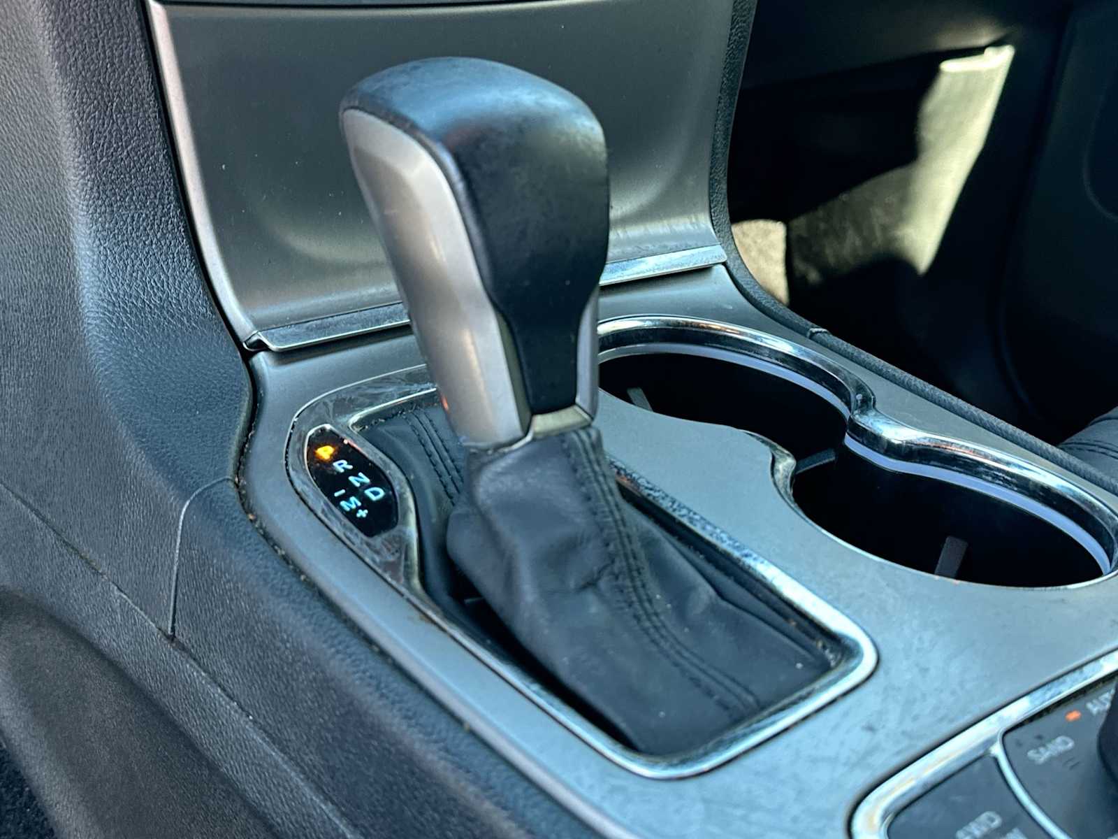 Thumbnail: 2018 Jeep Grand Cherokee - 21