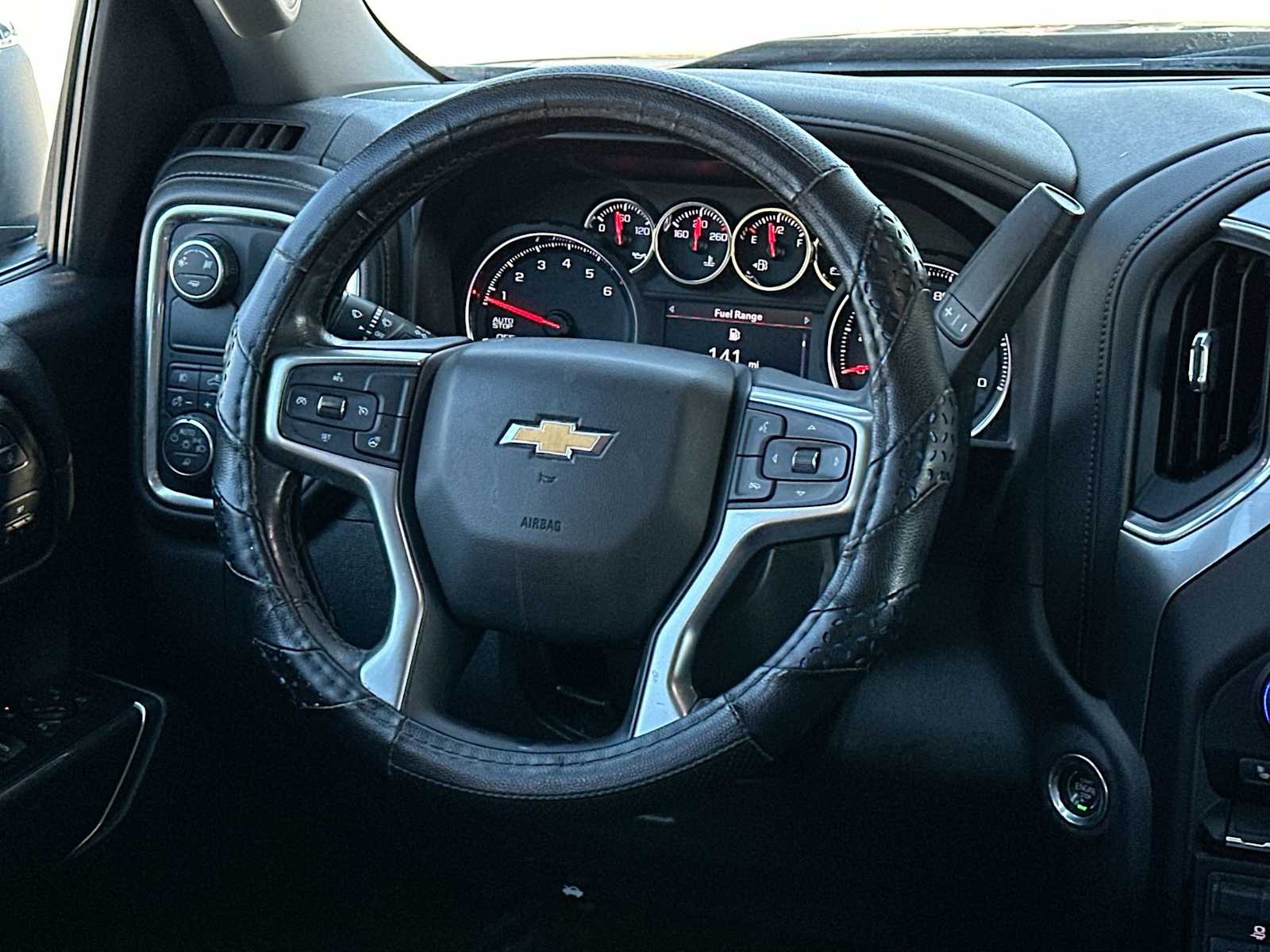 Thumbnail: 2019 Chevrolet Silverado 1500 - 27