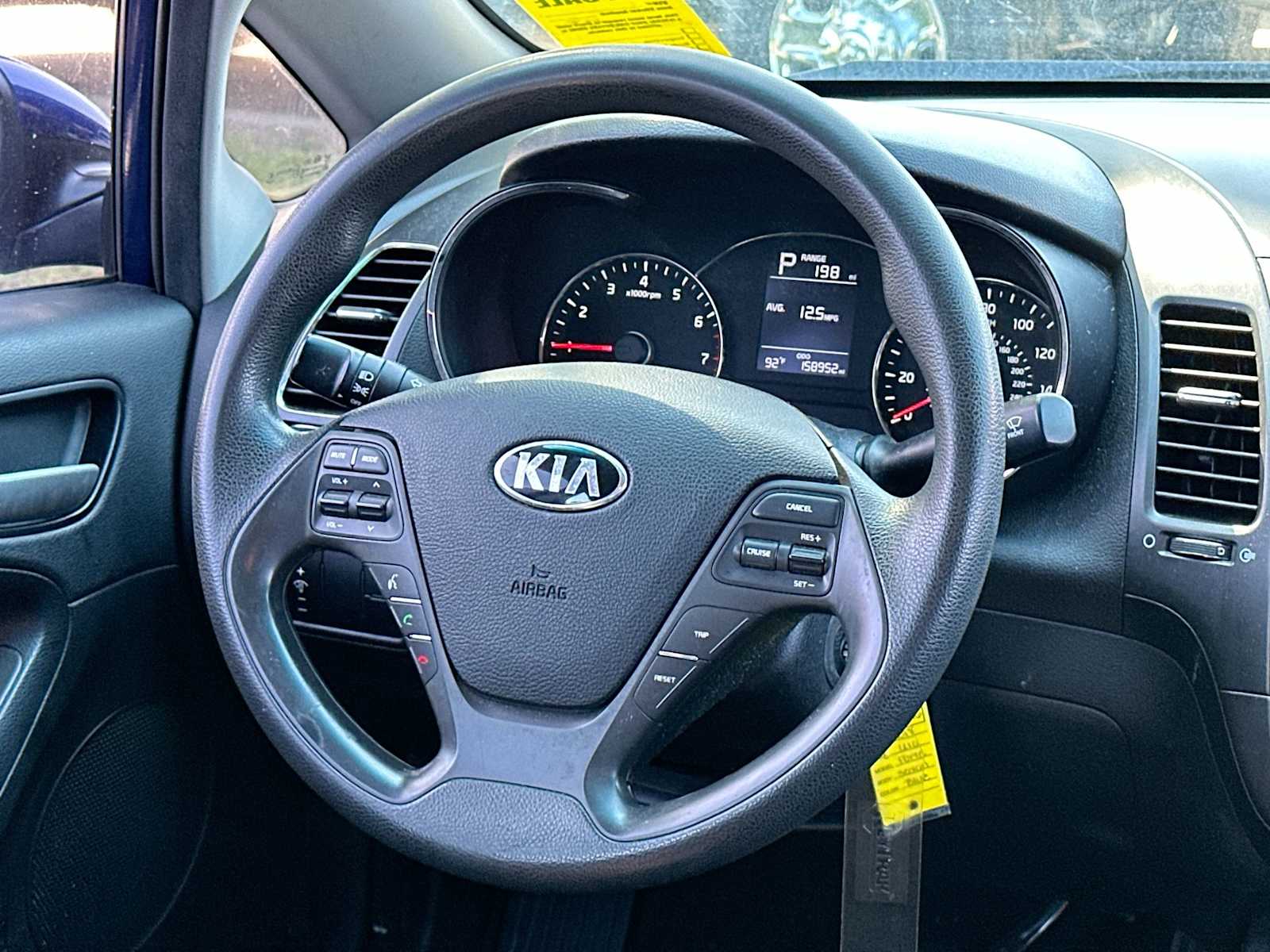 Thumbnail: 2018 Kia Forte - 27