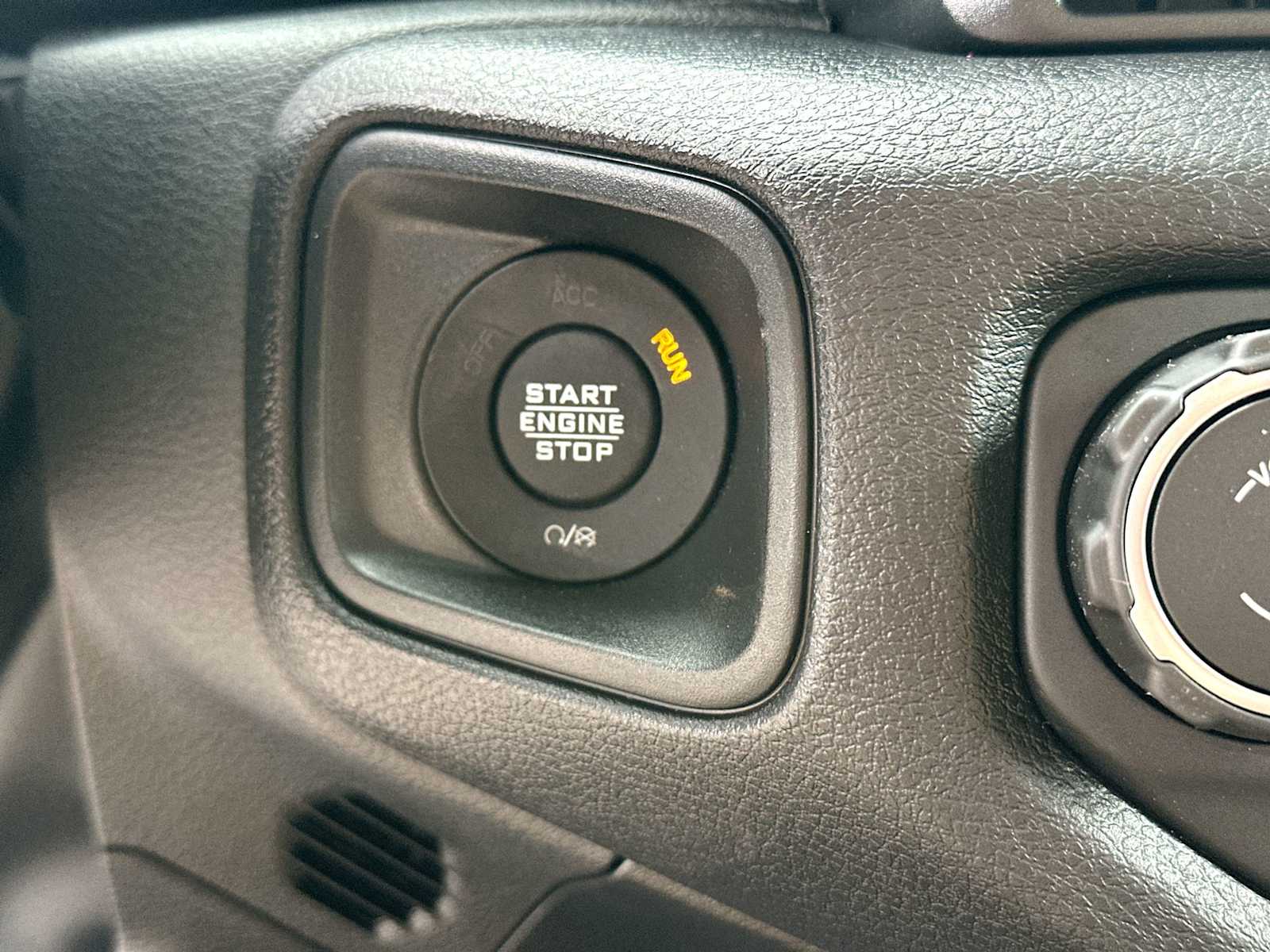Thumbnail: 2026 Jeep Wrangler - 28