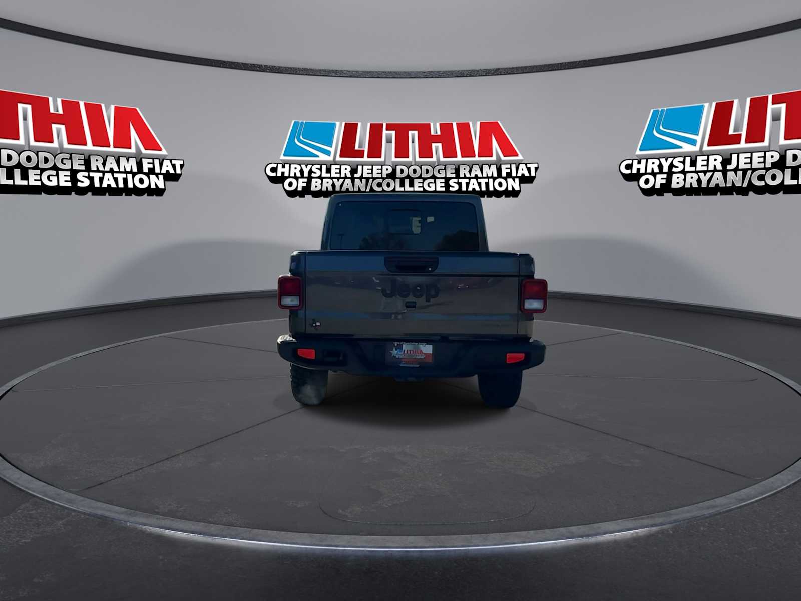 Thumbnail: 2026 Jeep Gladiator - 7