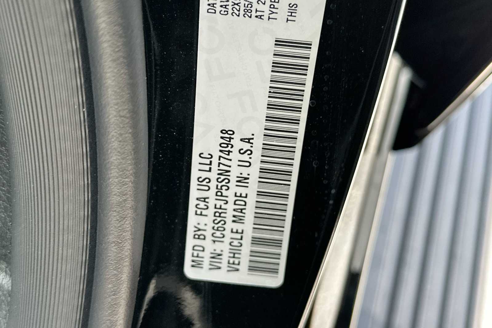Thumbnail: 2025 RAM 1500 - 22