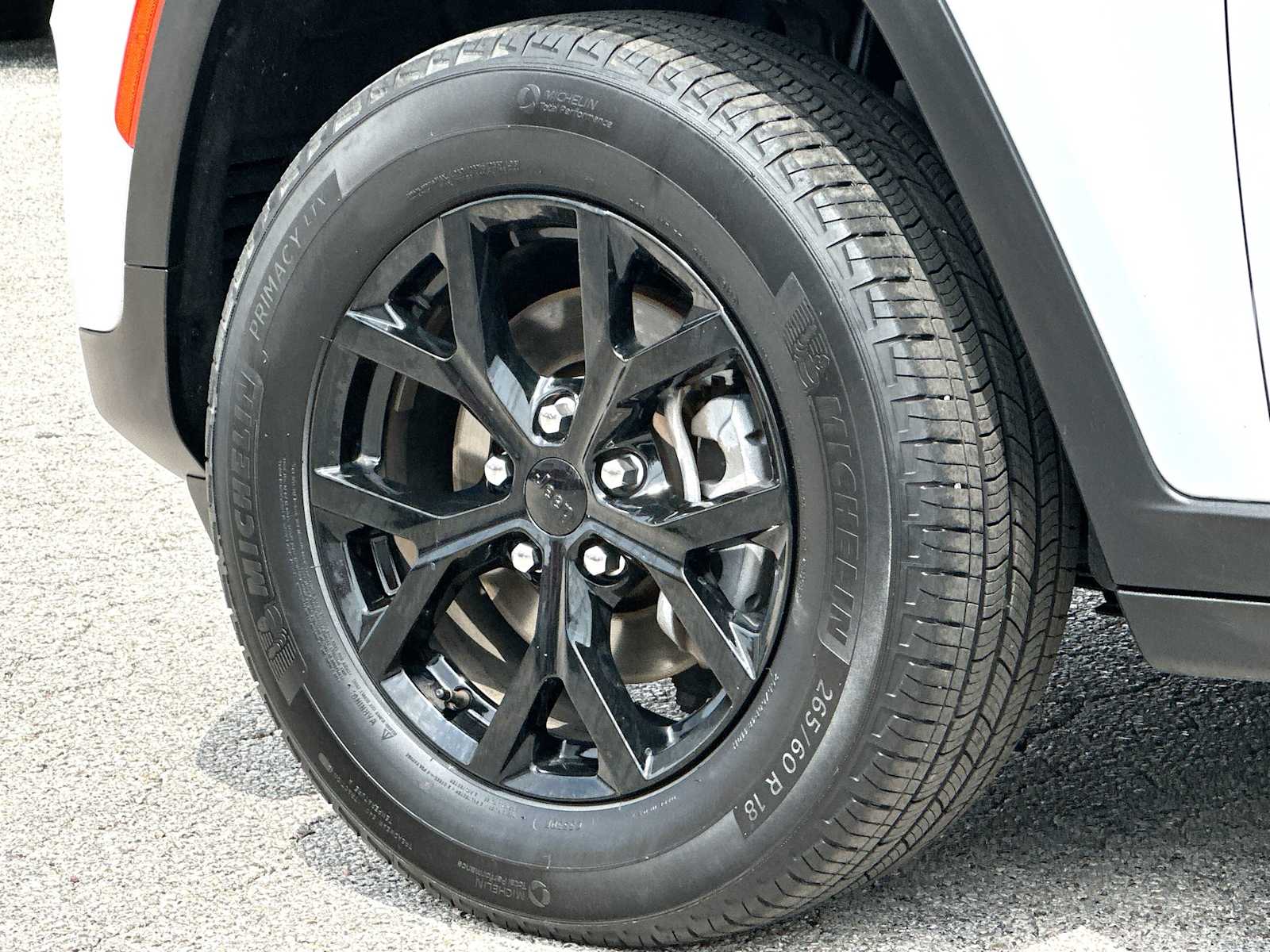 Thumbnail: 2024 Jeep Grand Cherokee - 11