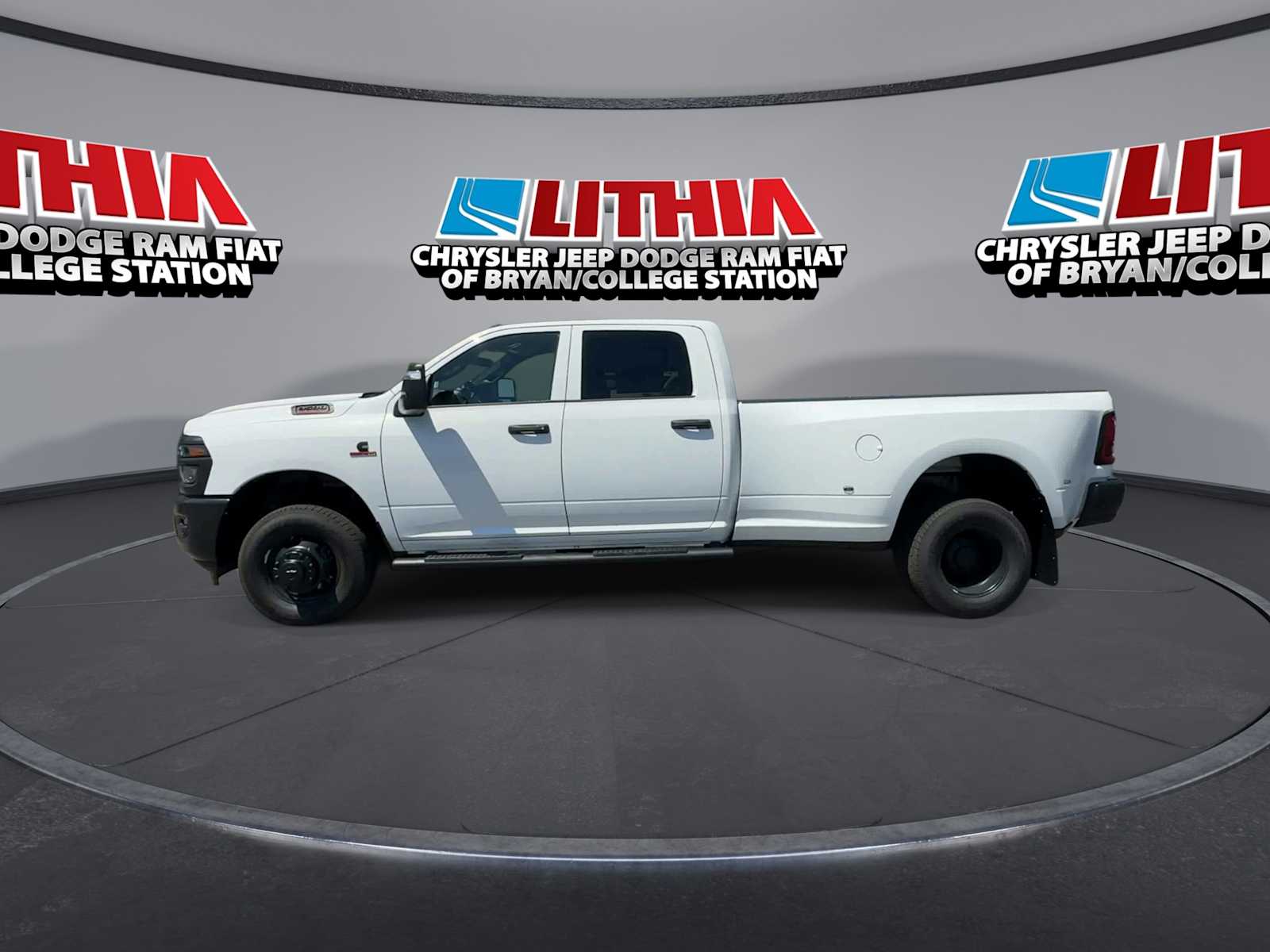 Thumbnail: 2026 RAM 3500 - 5