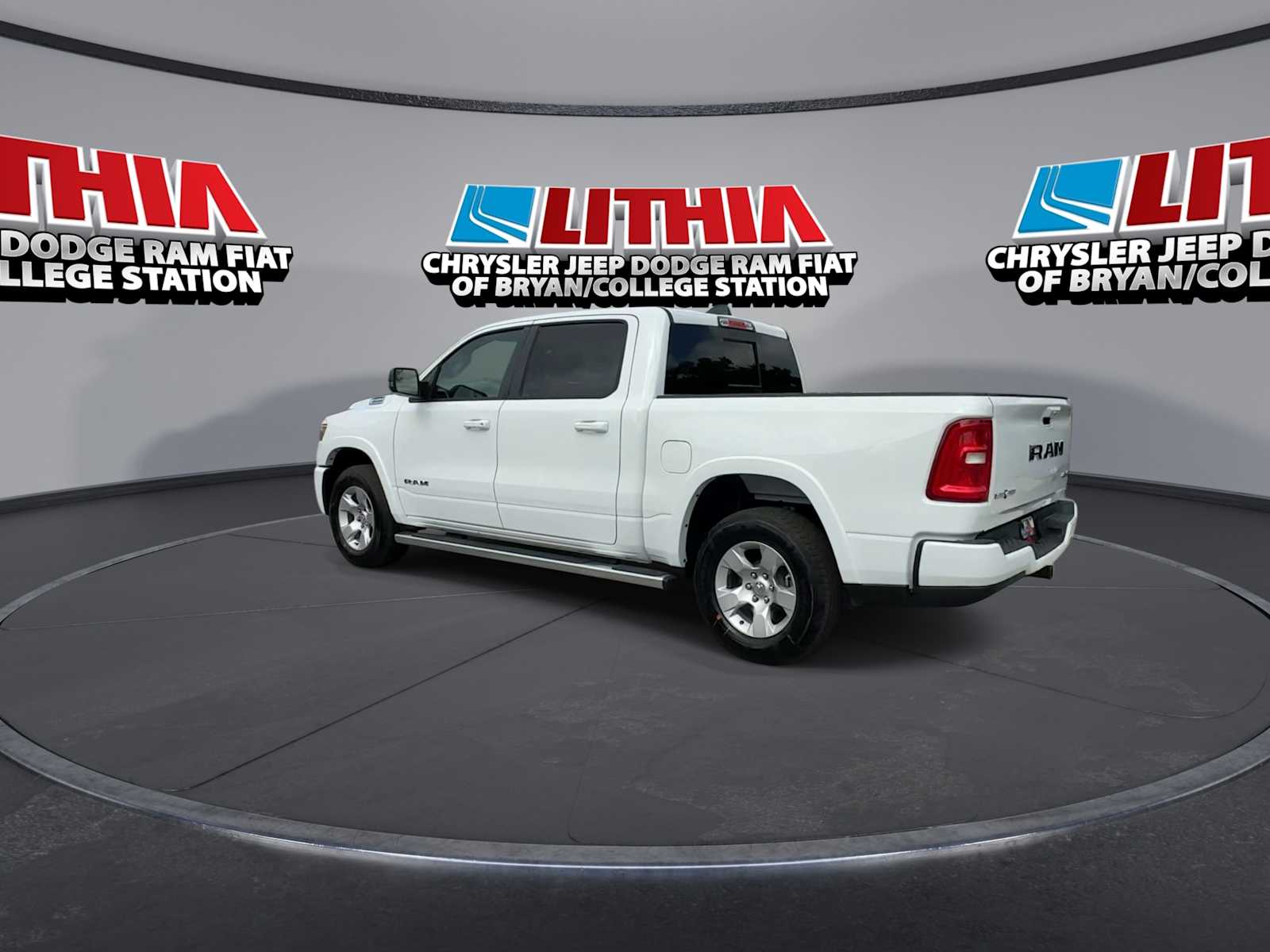 Thumbnail: 2026 RAM 1500 - 6