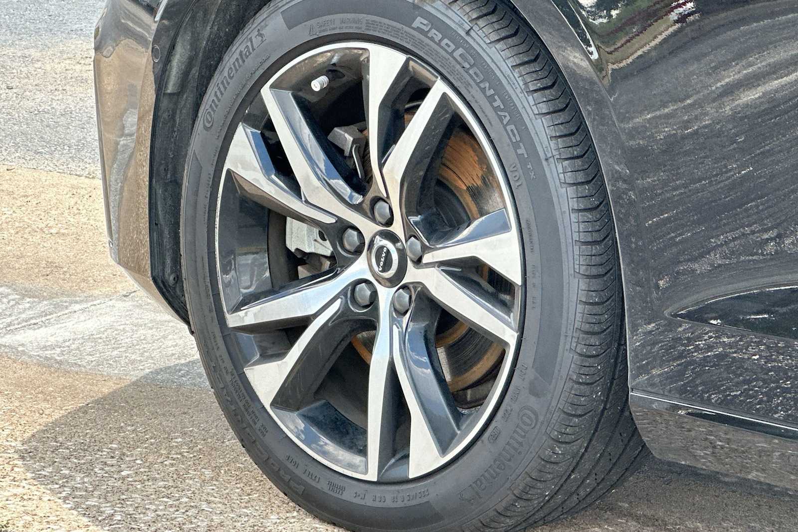 Thumbnail: 2025 Volvo S60 - 11
