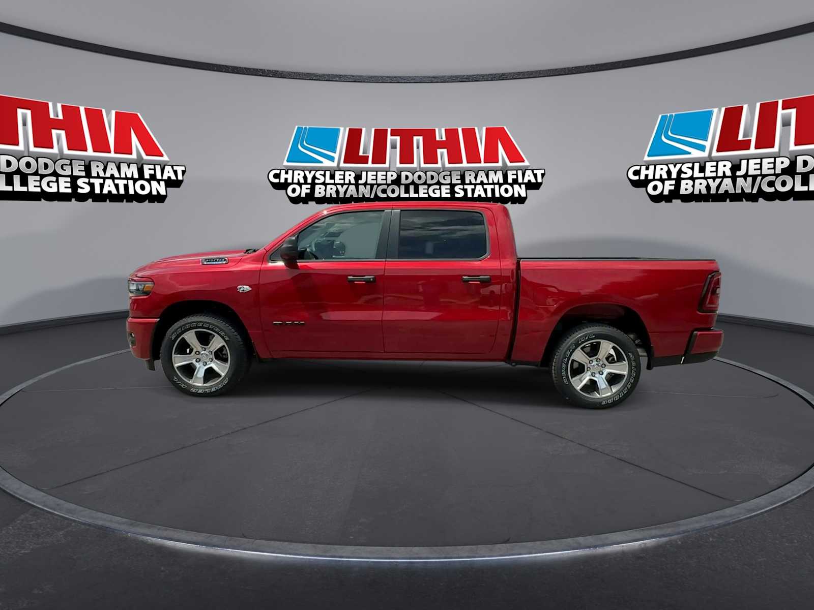 Thumbnail: 2026 RAM 1500 - 5