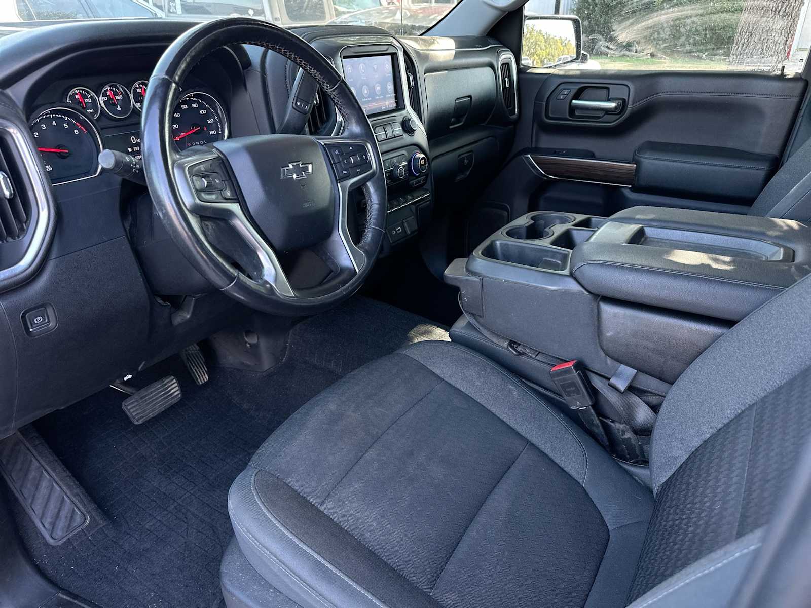 Thumbnail: 2019 Chevrolet Silverado 1500 - 18